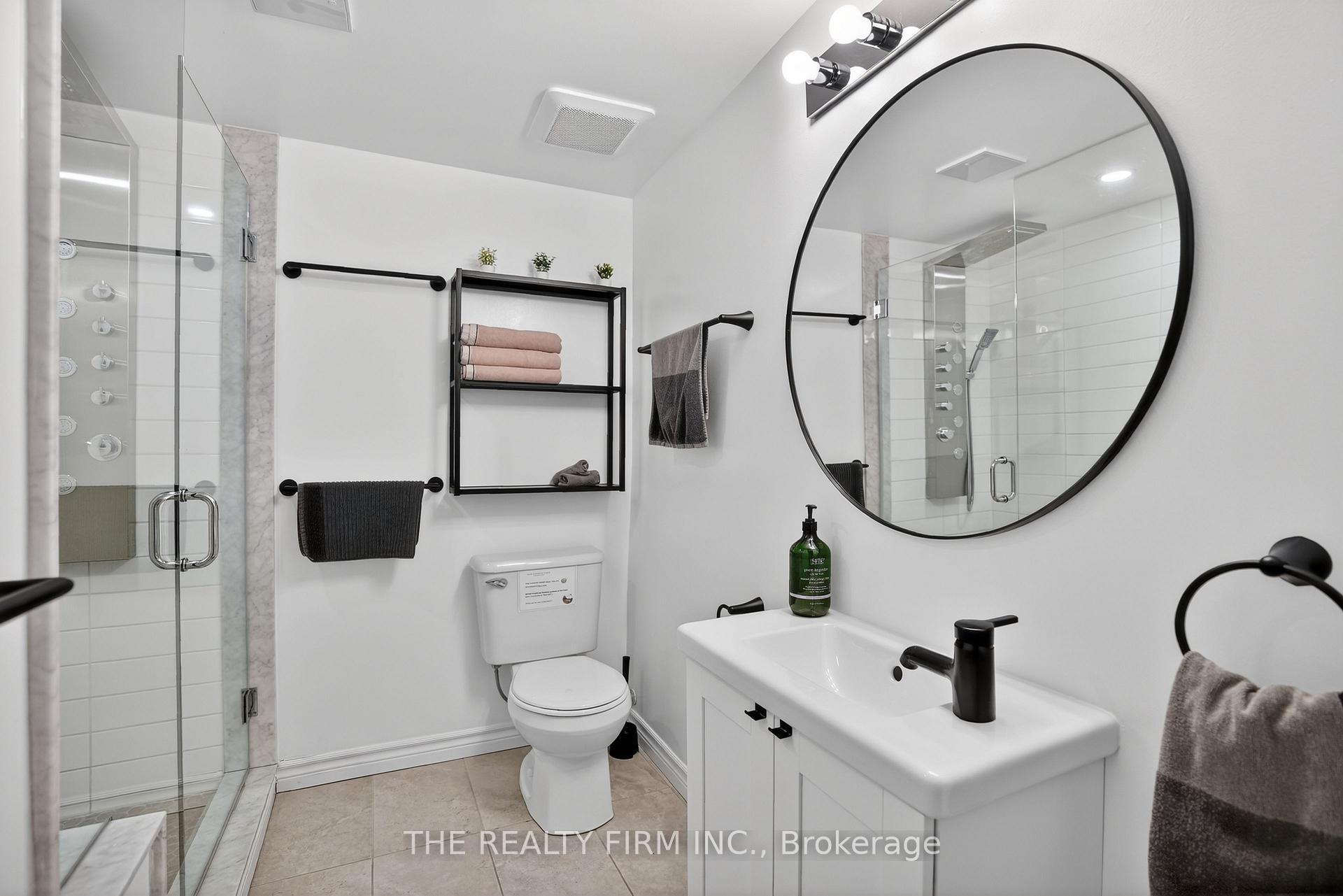 Photo 25 of 4084 Bluepoint Drive, Plympton-Wyoming, Plympton Wyoming — HOMEH