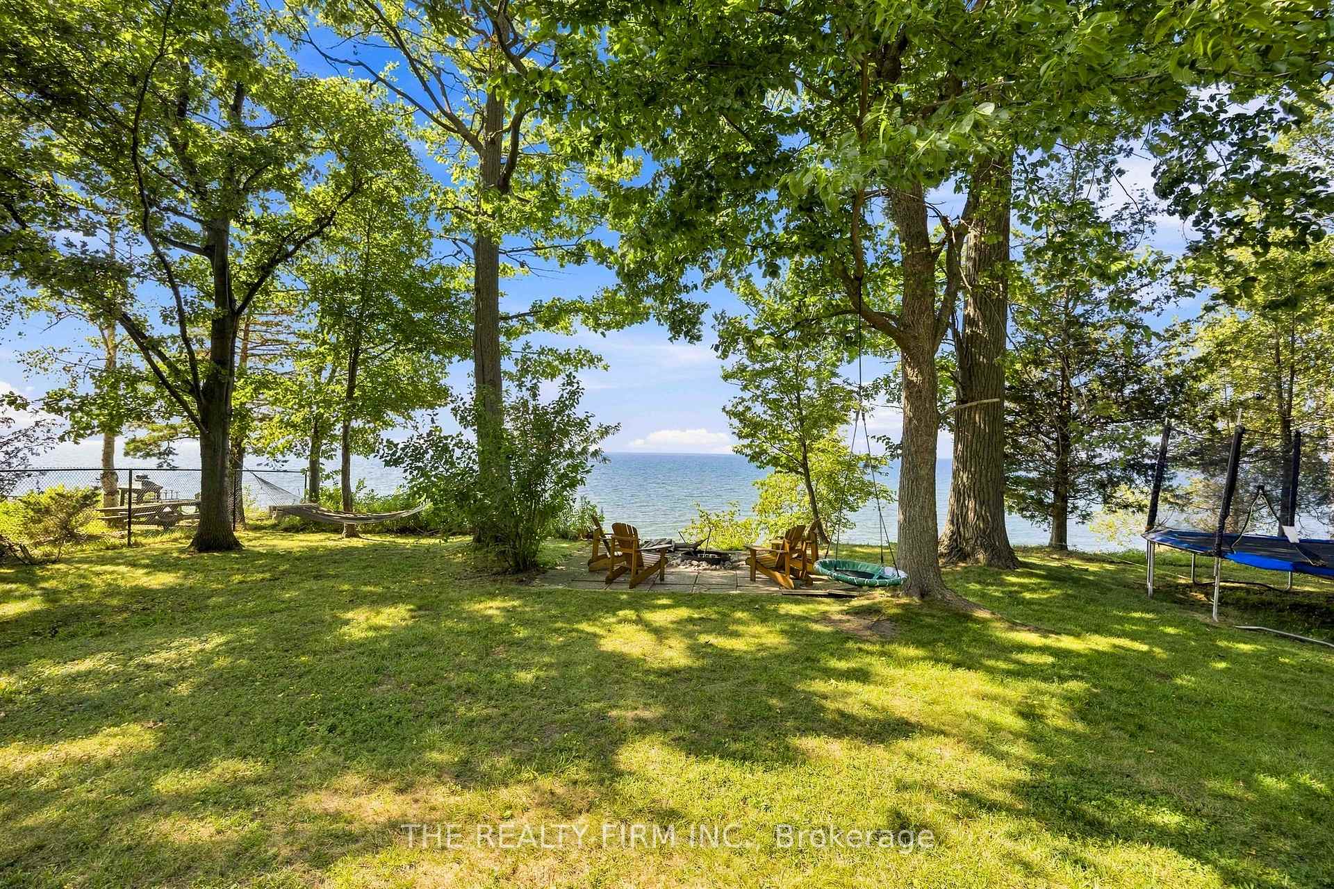 Photo 34 of 4084 Bluepoint Drive, Plympton-Wyoming, Plympton Wyoming — HOMEH