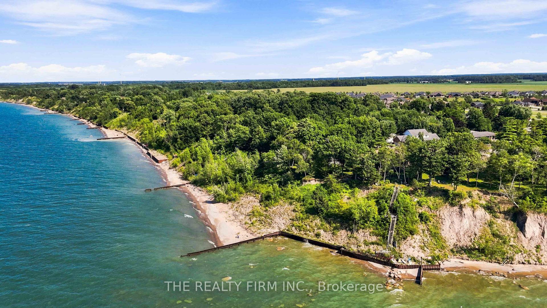 Photo 37 of 4084 Bluepoint Drive, Plympton-Wyoming, Plympton Wyoming — HOMEH