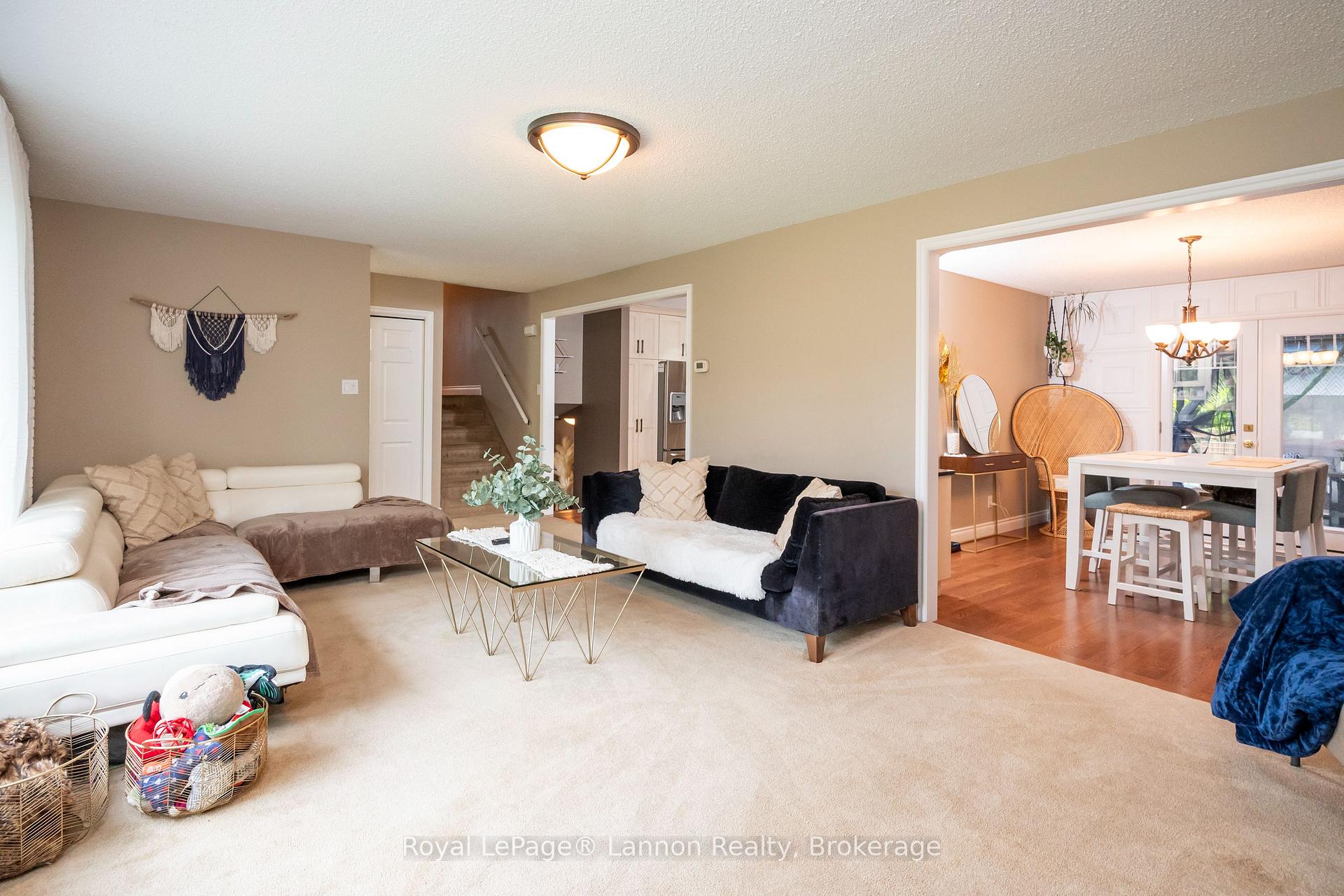 Photo 4 of 2020 Mountain Road, Thunder Bay, Mountain Road — HOMEH