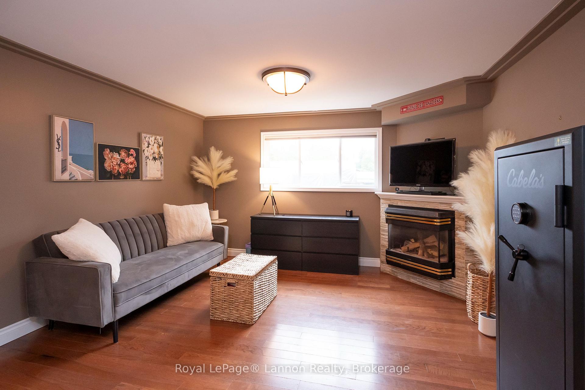 Photo 31 of 2020 Mountain Road, Thunder Bay, Mountain Road — HOMEH