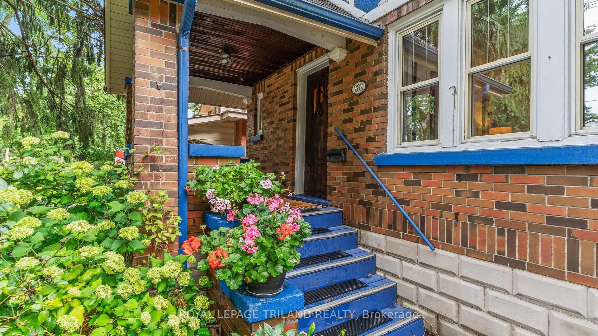 Photo 2 of 282 Cathcart Street, London, South G — HOMEH