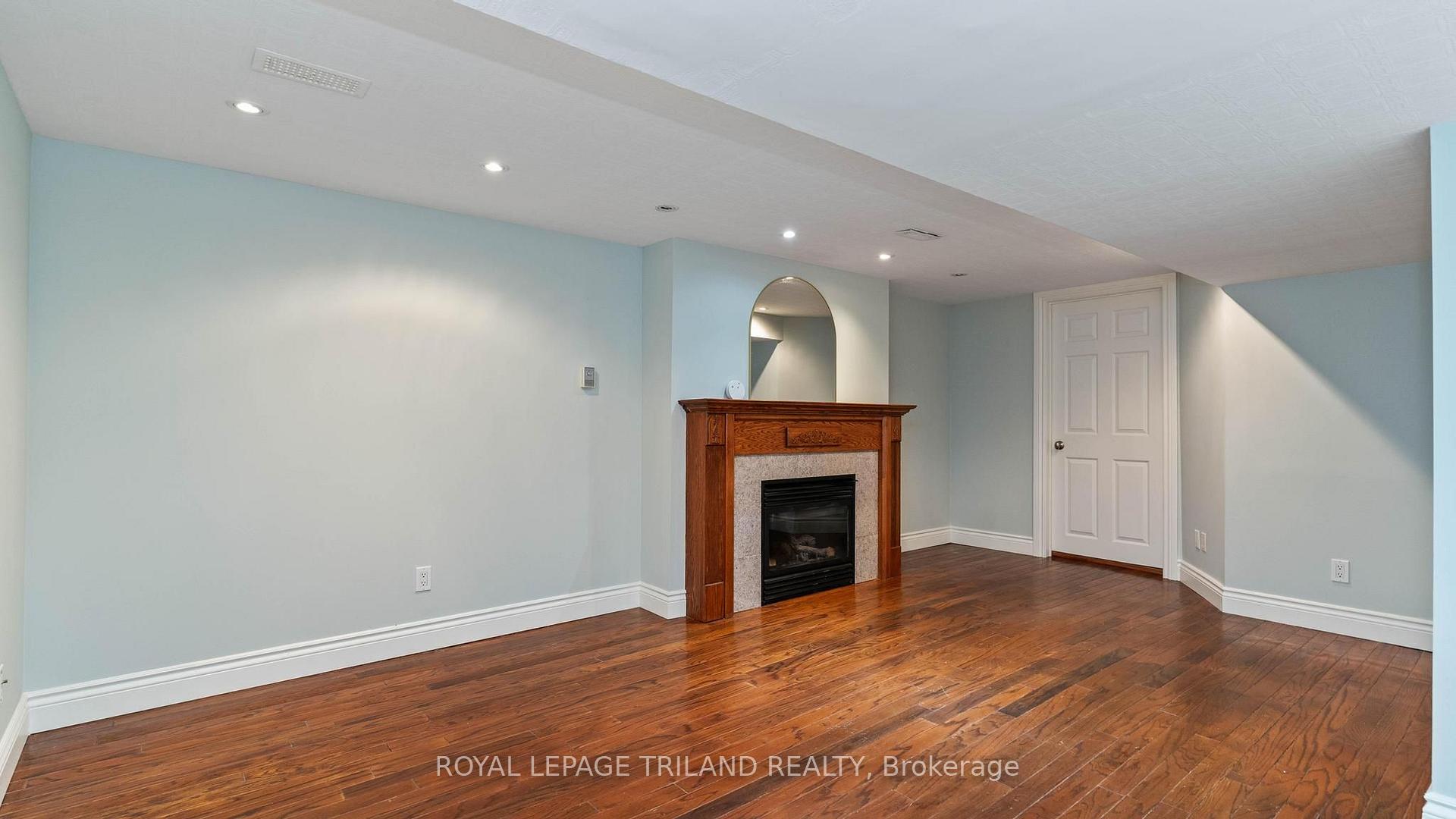 Photo 16 of 282 Cathcart Street, London, South G — HOMEH