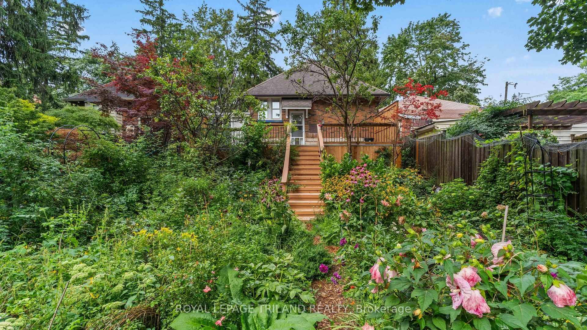 Photo 20 of 282 Cathcart Street, London, South G — HOMEH