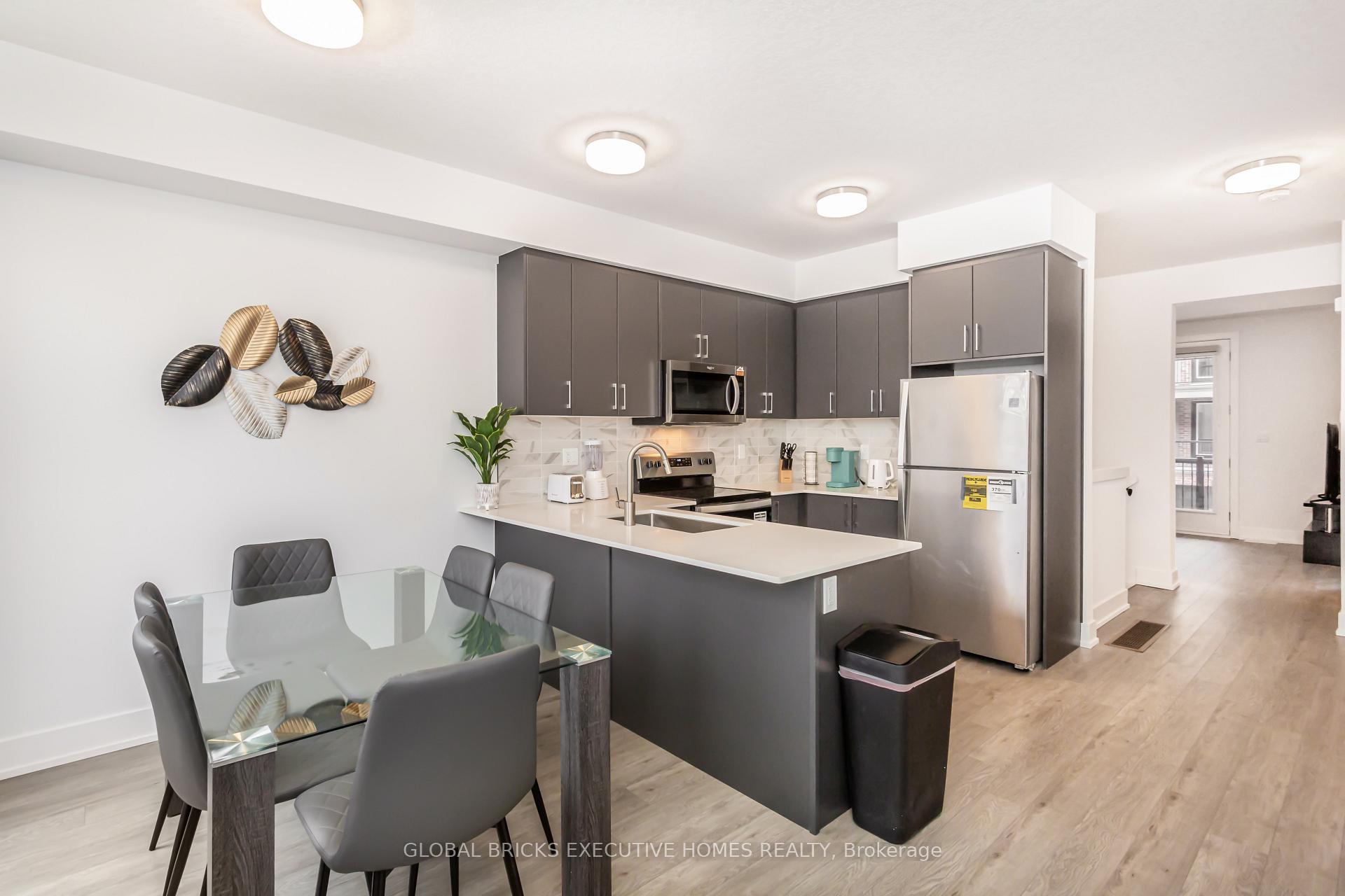 Photo 7 of Unit 13, 99 Rogers Street, Waterloo, Uptown Waterloo/North Ward — HOMEH