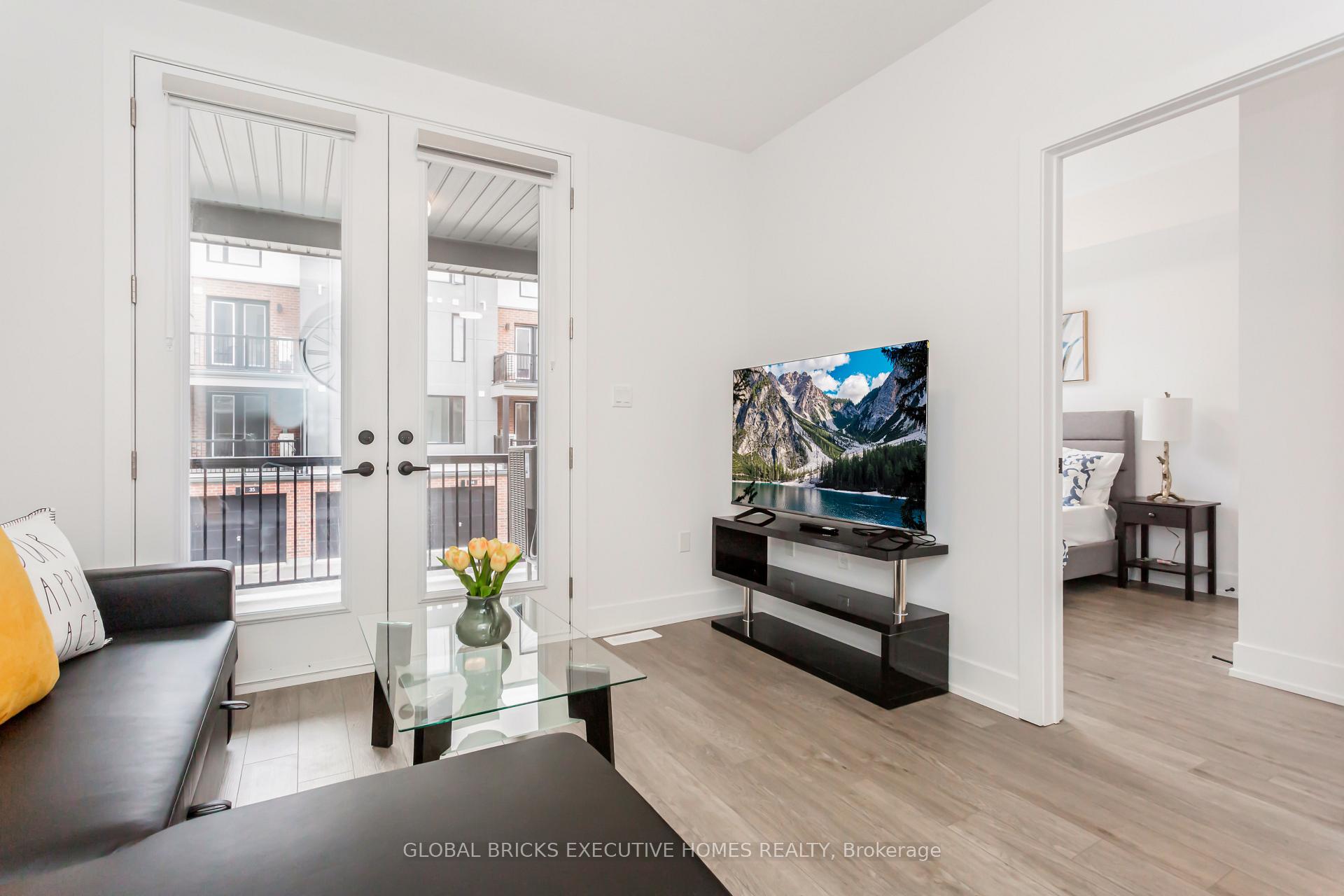 Photo 11 of Unit 13, 99 Rogers Street, Waterloo, Uptown Waterloo/North Ward — HOMEH