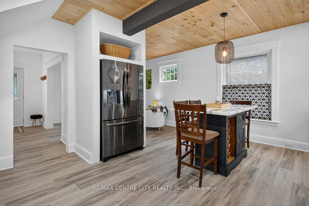Photo 18 of 344 Wellington Street, St. Thomas — HOMEH