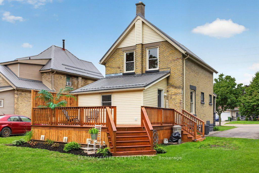 Photo 41 of 344 Wellington Street, St. Thomas — HOMEH