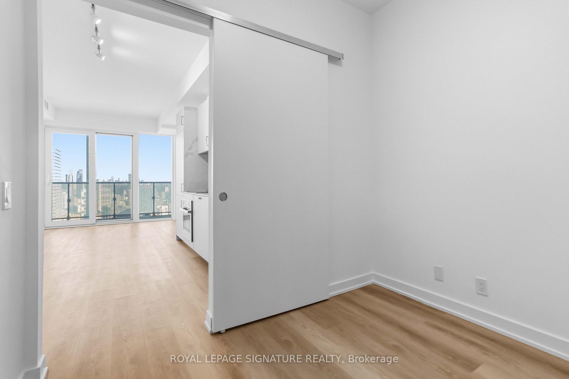 Photo 15 of Unit 4915, 88 Queen Street E, Toronto, Church-Yonge Corridor — HOMEH