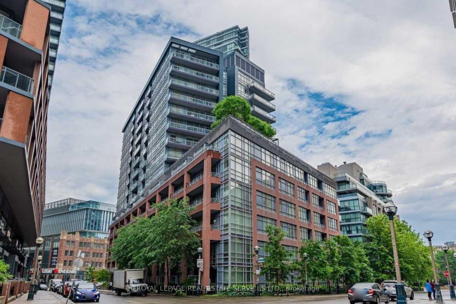 Front of Unit 402, 15 Bruyeres Mews