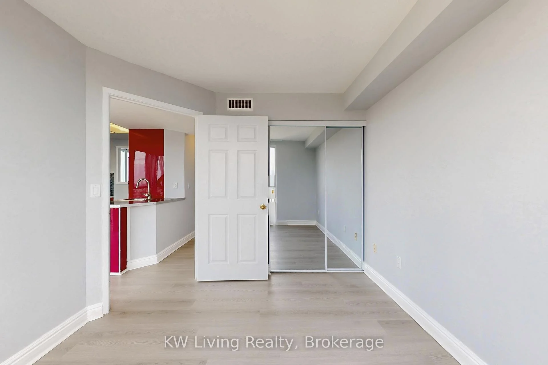 Photo 36 of Unit 2309, 7 Concorde Place, North York, Banbury-Don Mills — HOMEH