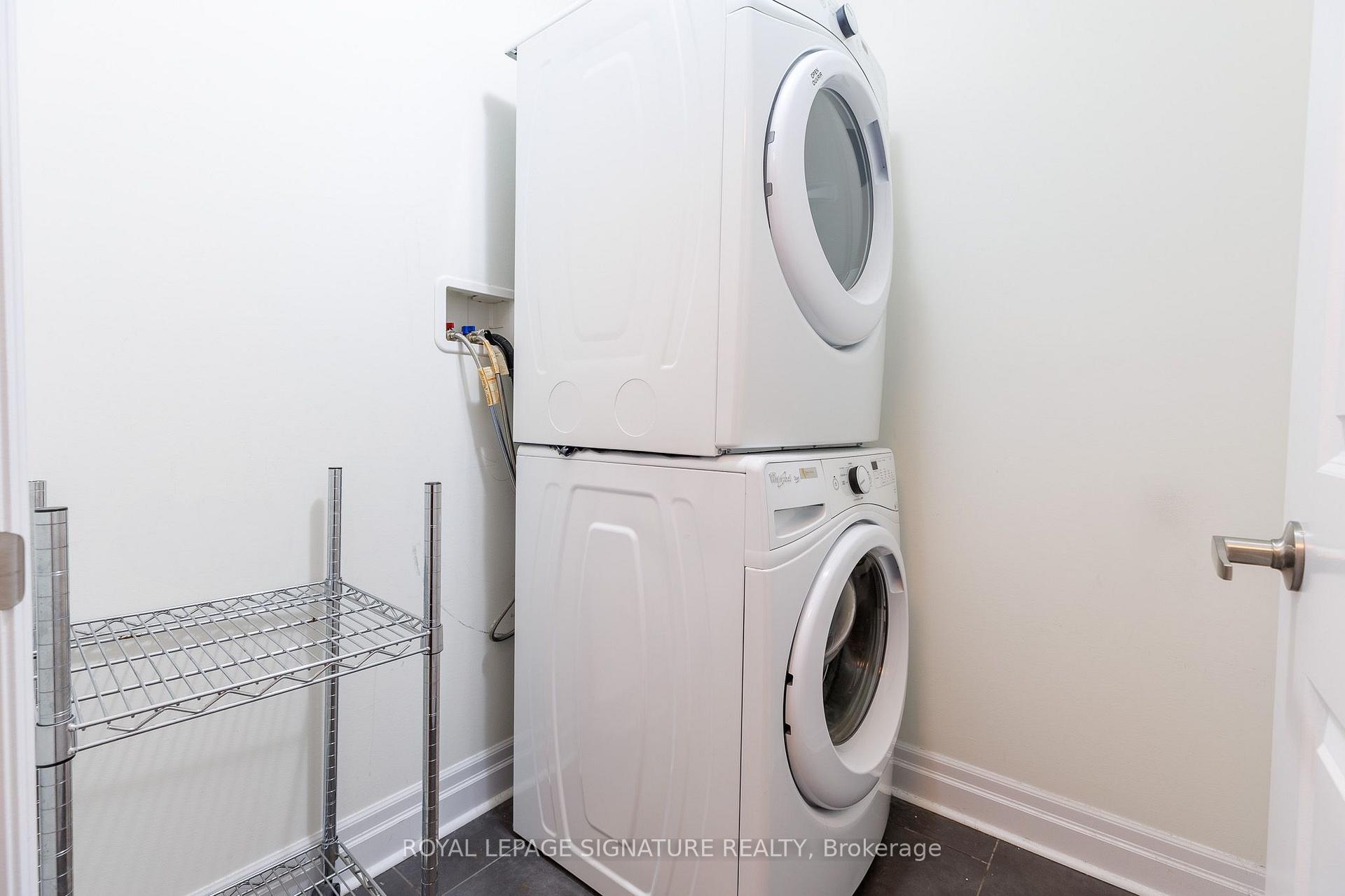 Photo 4 of Unit 211, 240 Villagewalk Boulevard, London, North R — HOMEH