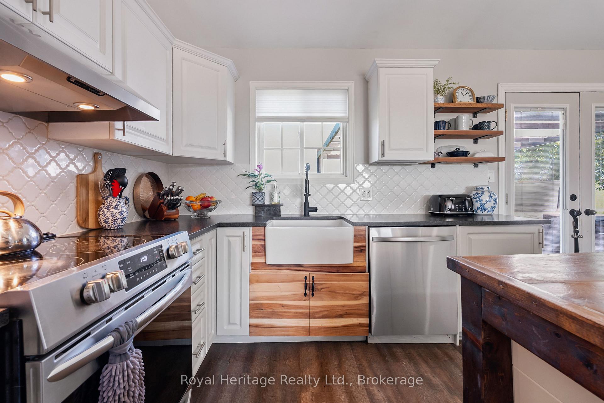 Photo 19 of 87 Weldon Road, Kawartha Lakes, Lindsay — HOMEH