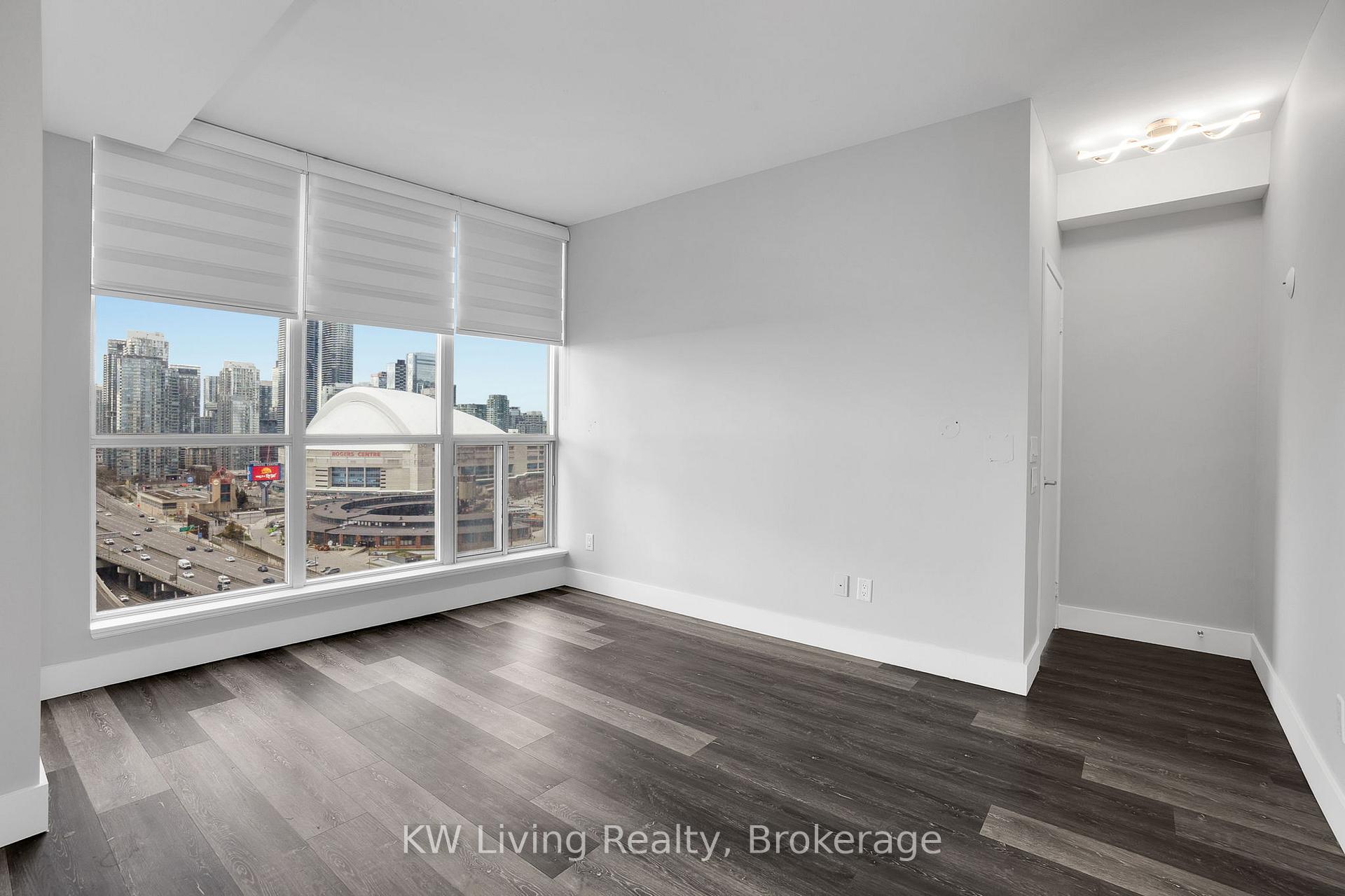 Photo 13 of Unit 2111, 208 Queens Quay W, Toronto, Waterfront Communities — HOMEH