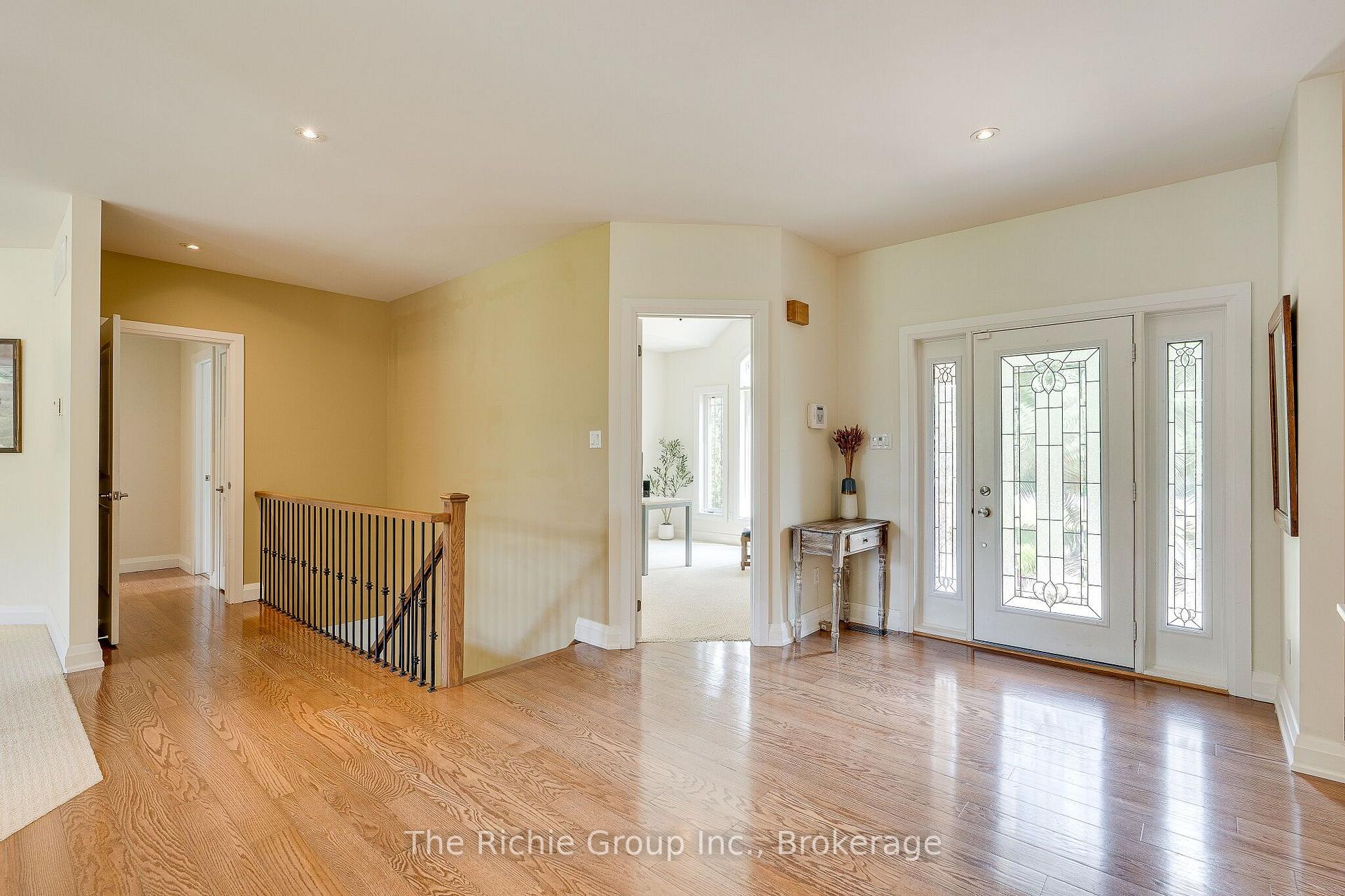 Photo 4 of 14 Briarwood Drive, Caledon, Rural Caledon — HOMEH
