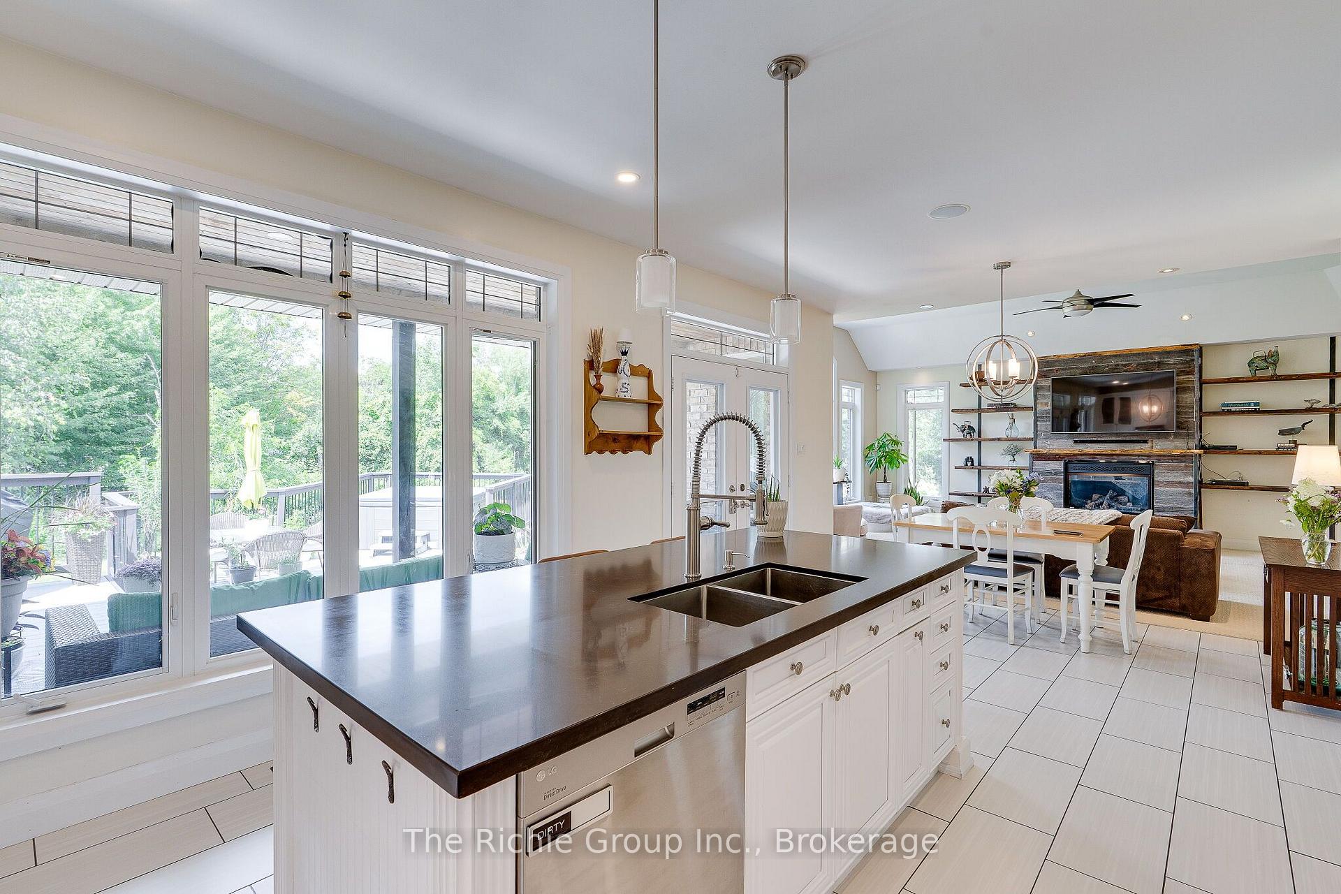Photo 10 of 14 Briarwood Drive, Caledon, Rural Caledon — HOMEH