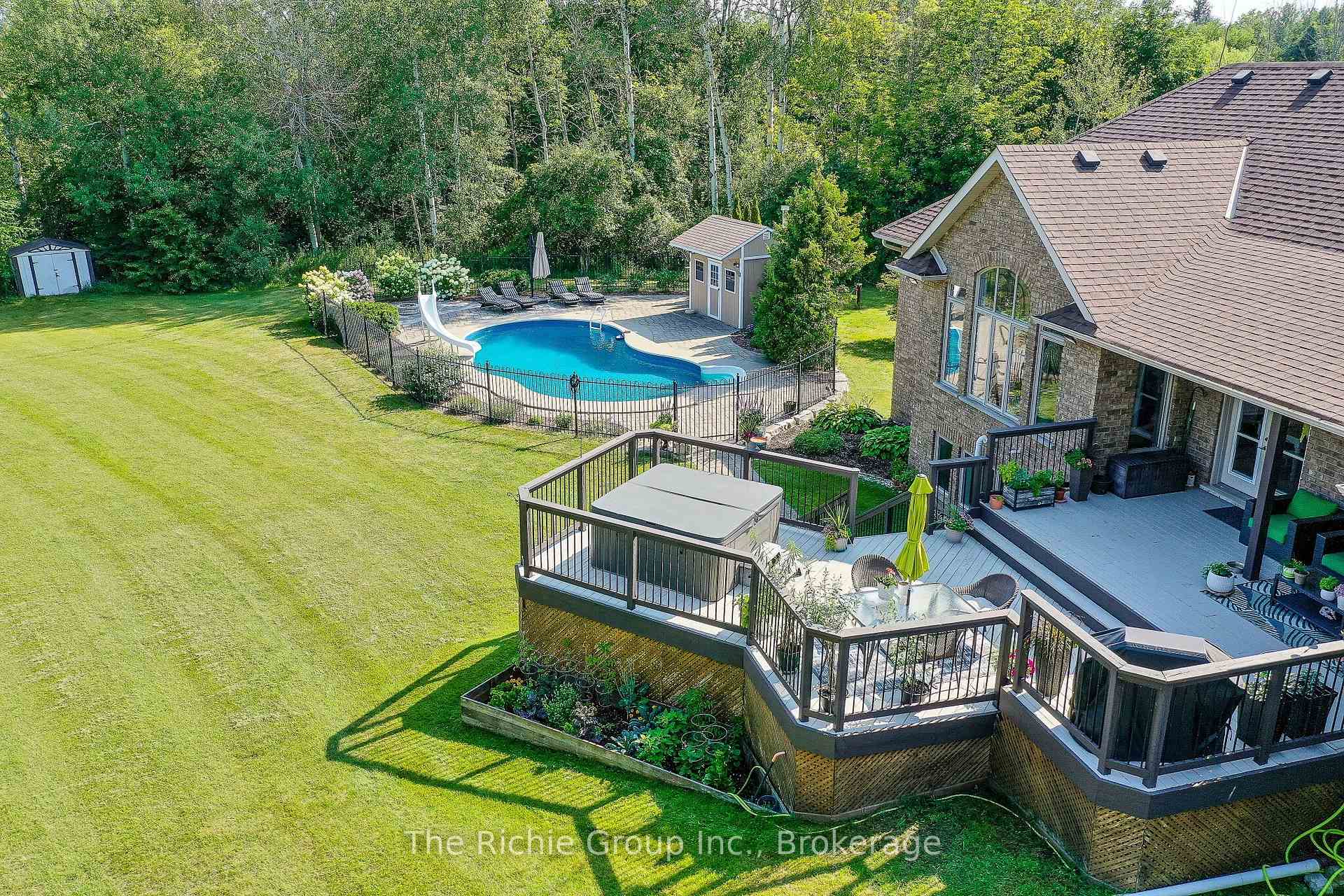 Photo 33 of 14 Briarwood Drive, Caledon, Rural Caledon — HOMEH