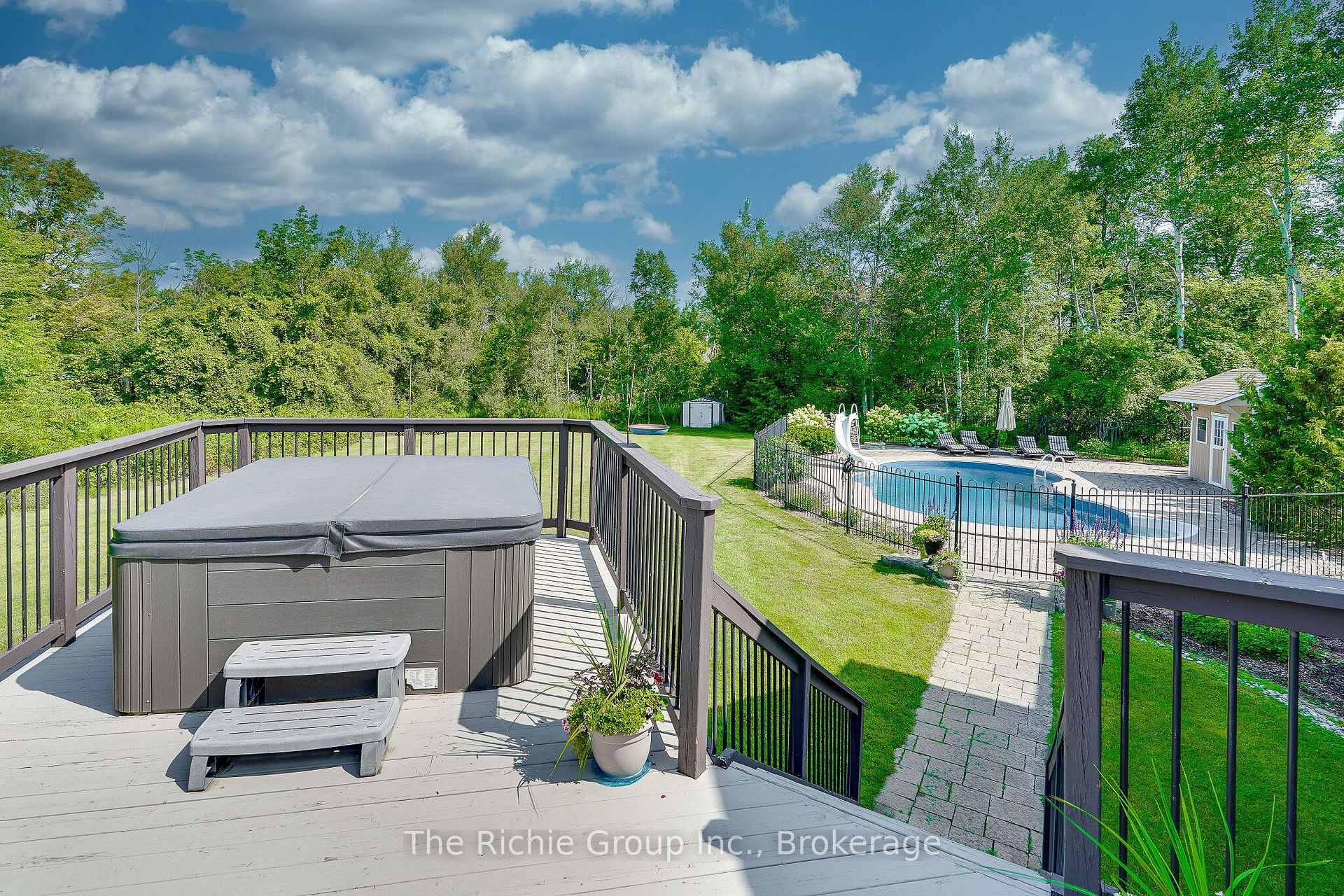 Photo 35 of 14 Briarwood Drive, Caledon, Rural Caledon — HOMEH