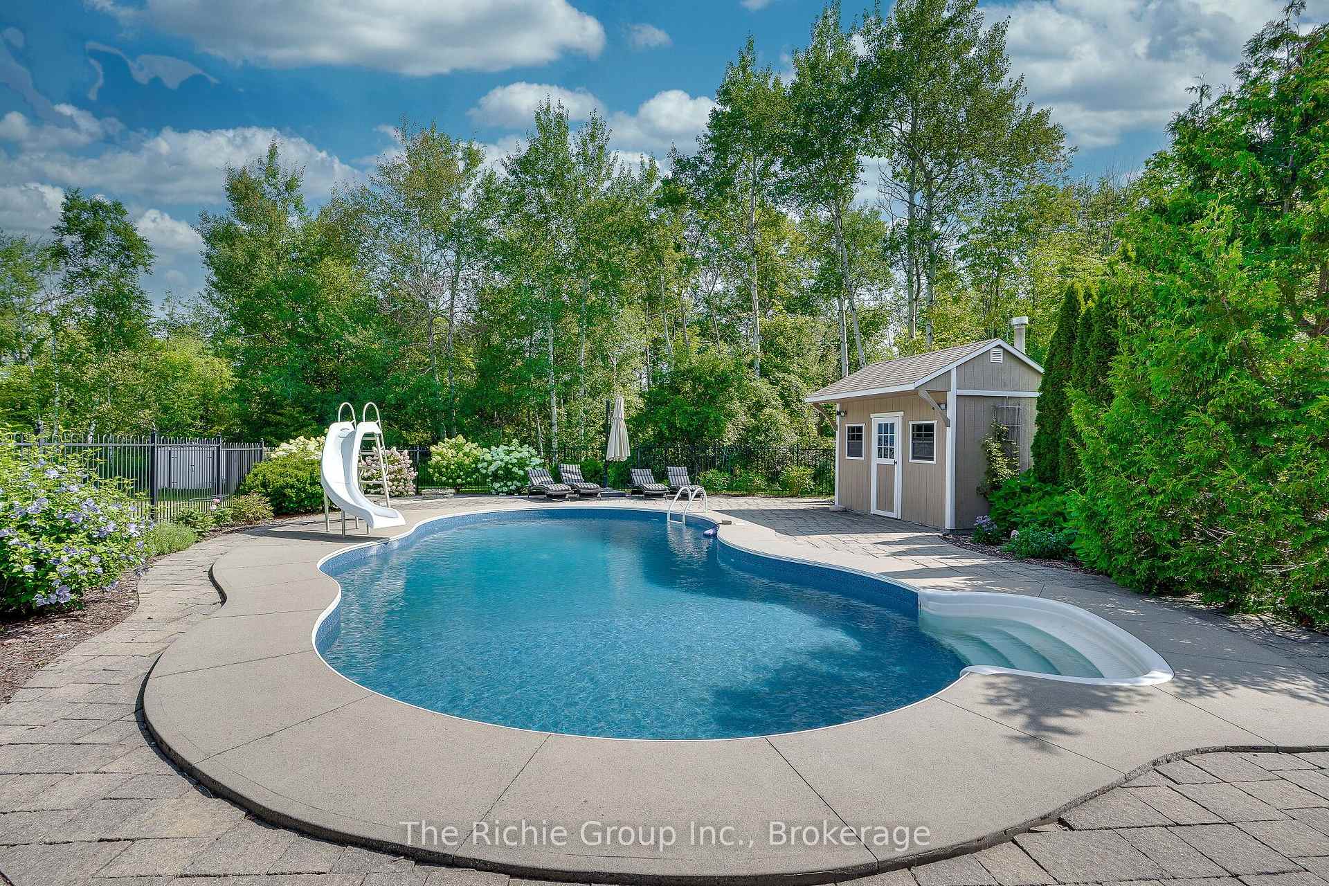 Photo 36 of 14 Briarwood Drive, Caledon, Rural Caledon — HOMEH