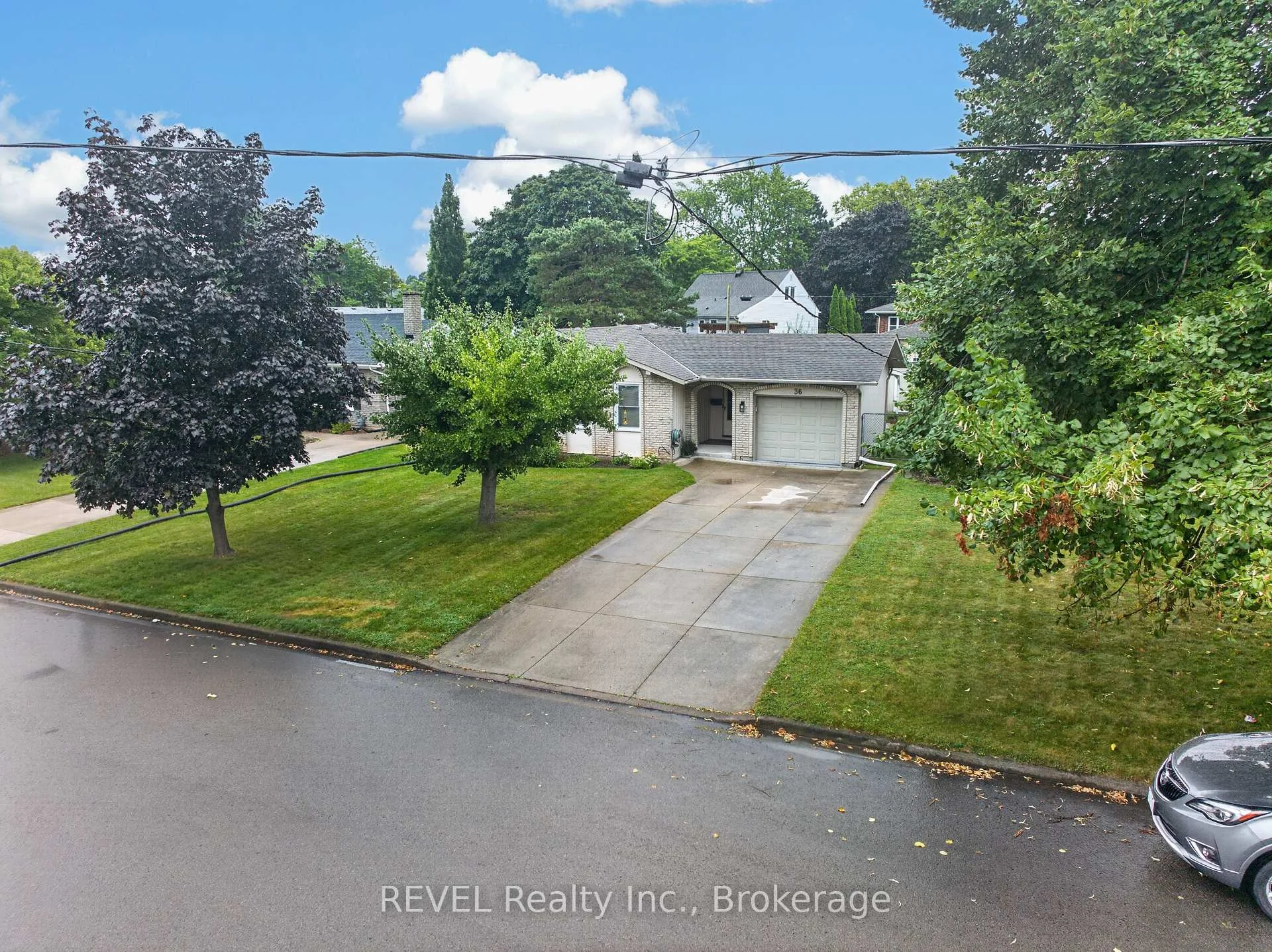 Photo 30 of 36 Manor Road, St. Catharines, Vine/Linwell — HOMEH