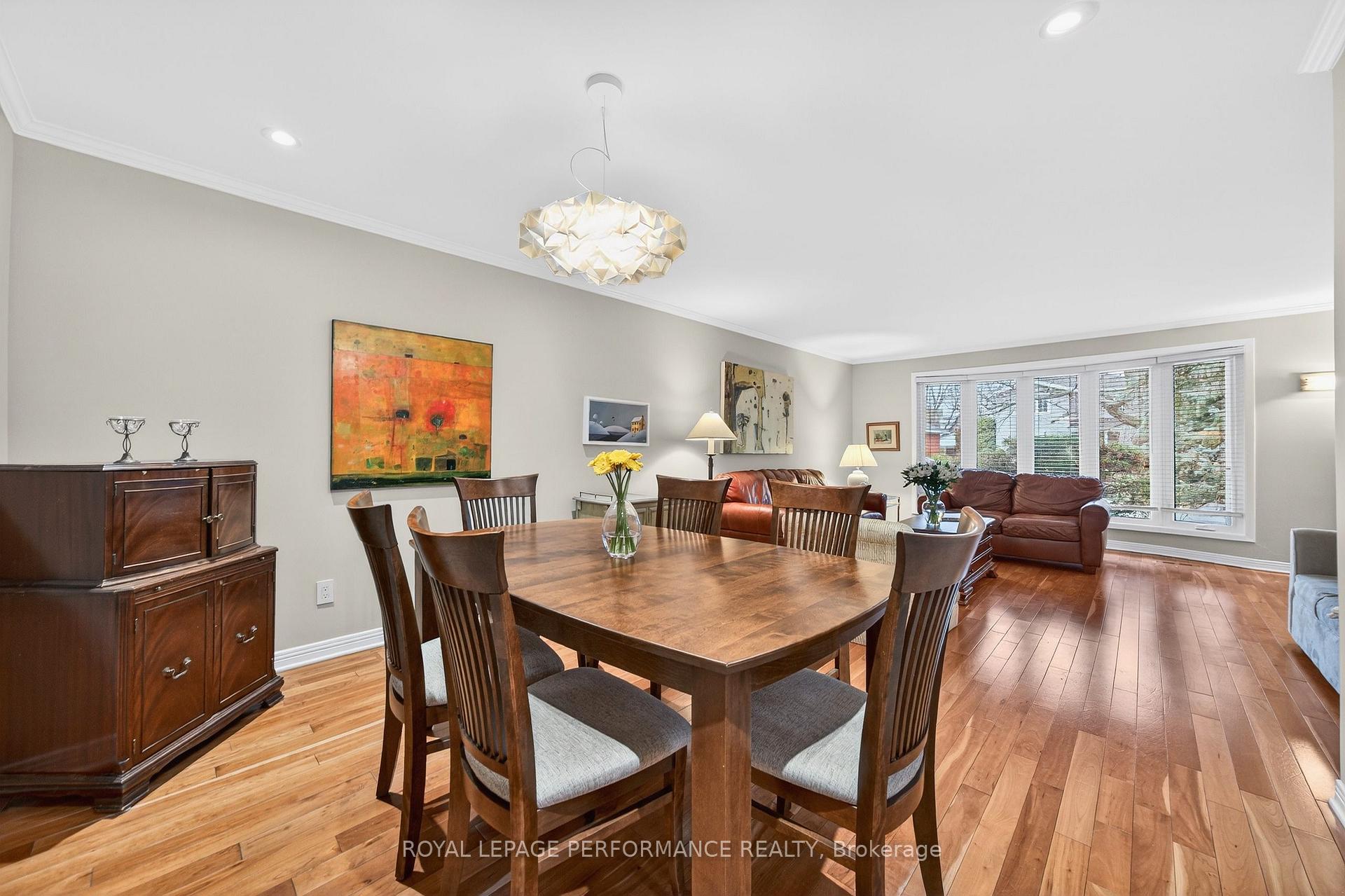 Photo 8 of 270 Compton Avenue, Ottawa, Woodroffe — HOMEH
