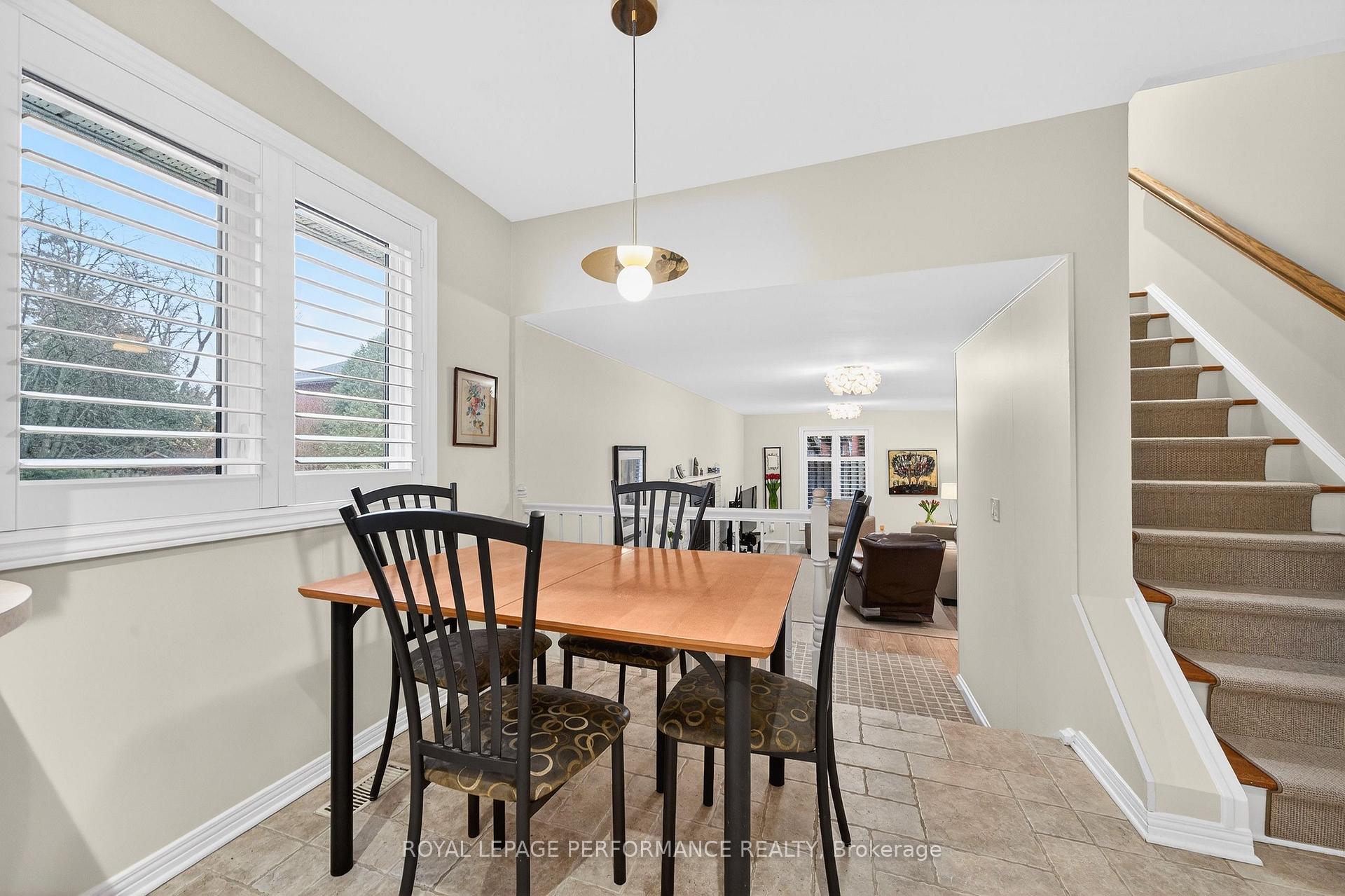 Photo 13 of 270 Compton Avenue, Ottawa, Woodroffe — HOMEH