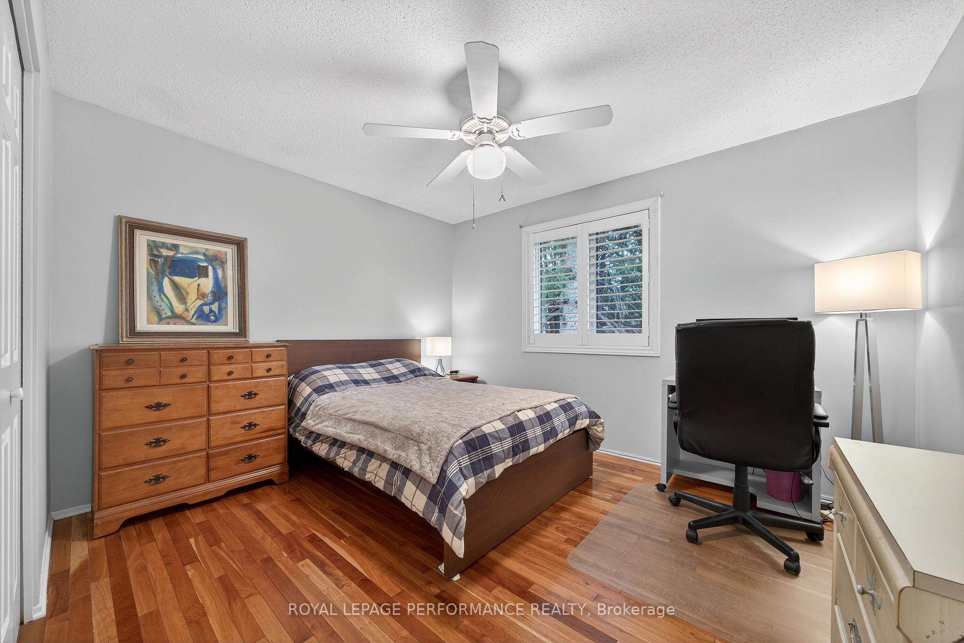 Photo 27 of 270 Compton Avenue, Ottawa, Woodroffe — HOMEH