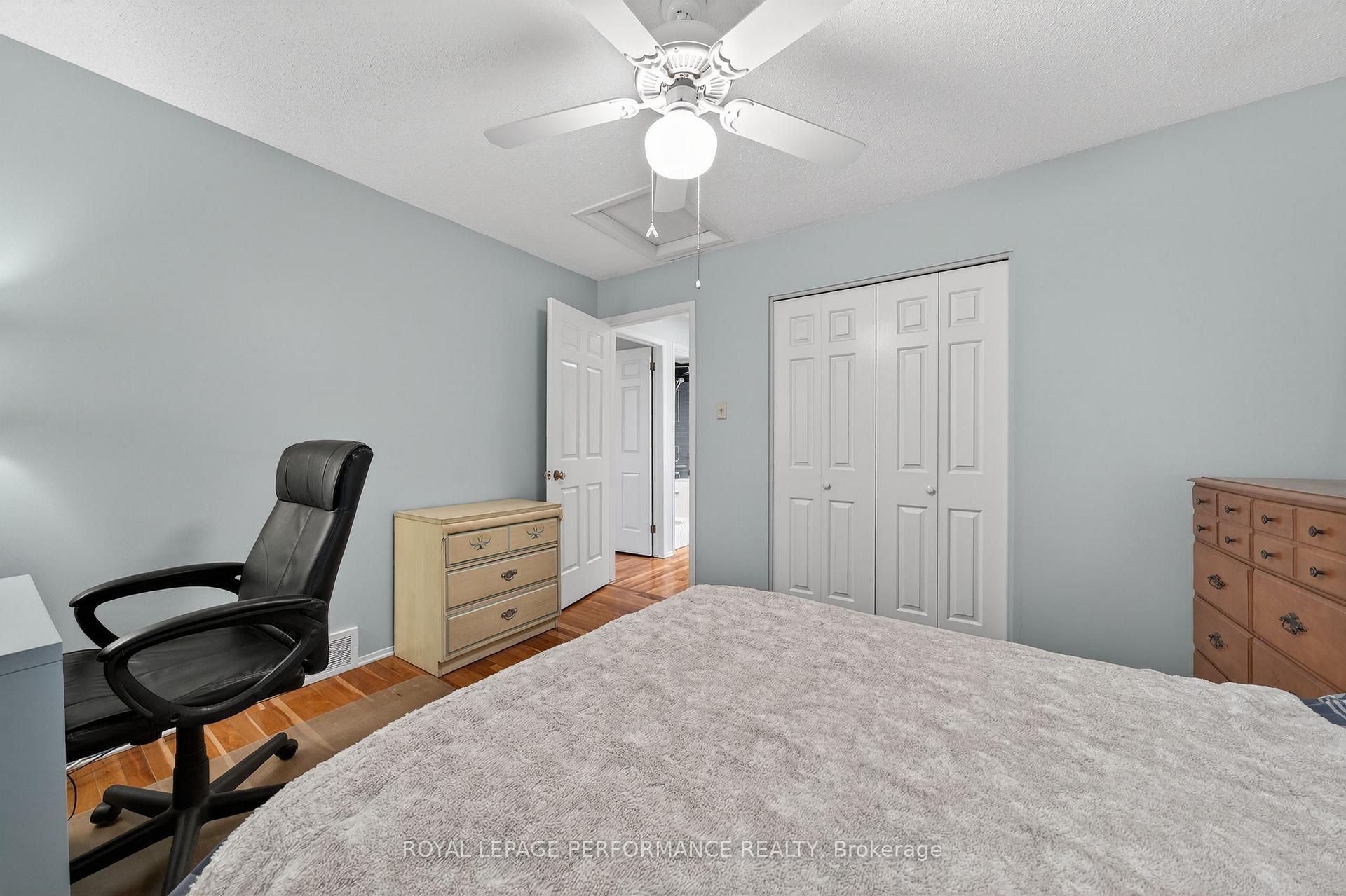 Photo 28 of 270 Compton Avenue, Ottawa, Woodroffe — HOMEH