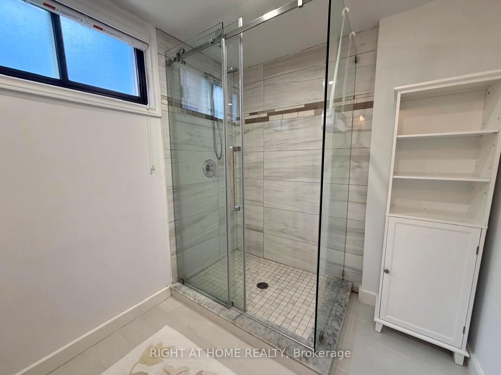 Photo 10 of 84 Juniper Drive, Hamilton, Stoney Creek — HOMEH