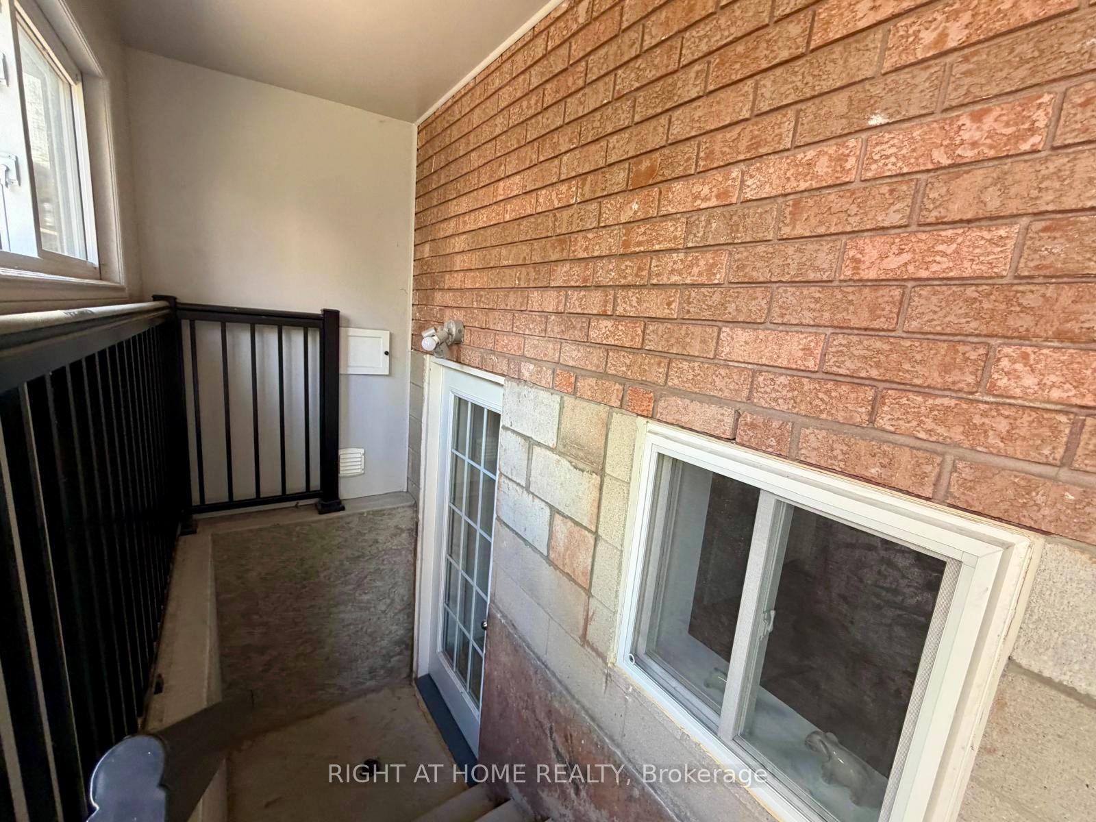 Photo 12 of 84 Juniper Drive, Hamilton, Stoney Creek — HOMEH
