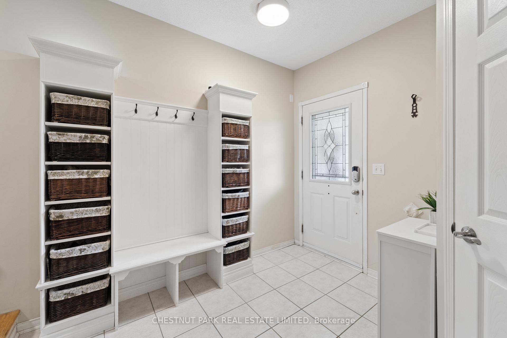 Photo 6 of 52 Bexley Crescent, Whitby, Brooklin — HOMEH