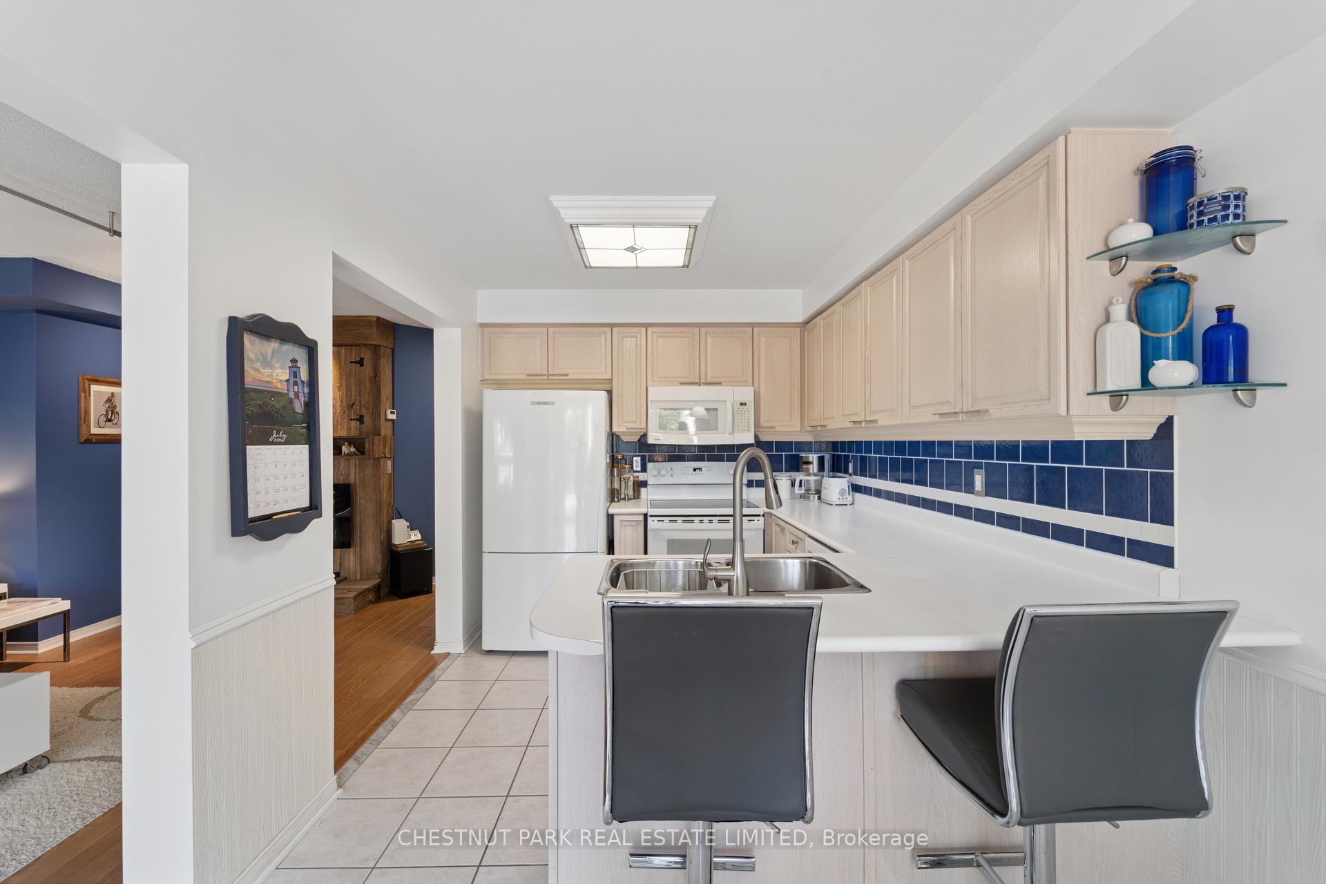 Photo 9 of 52 Bexley Crescent, Whitby, Brooklin — HOMEH