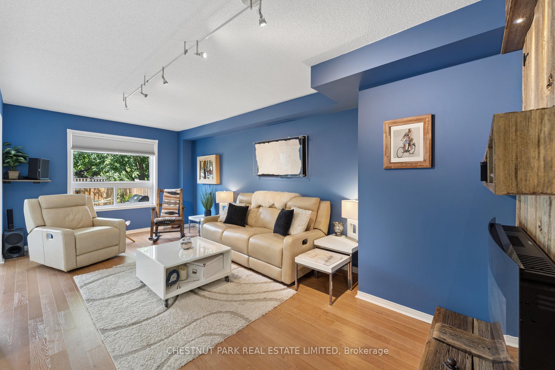 Photo 14 of 52 Bexley Crescent, Whitby, Brooklin — HOMEH