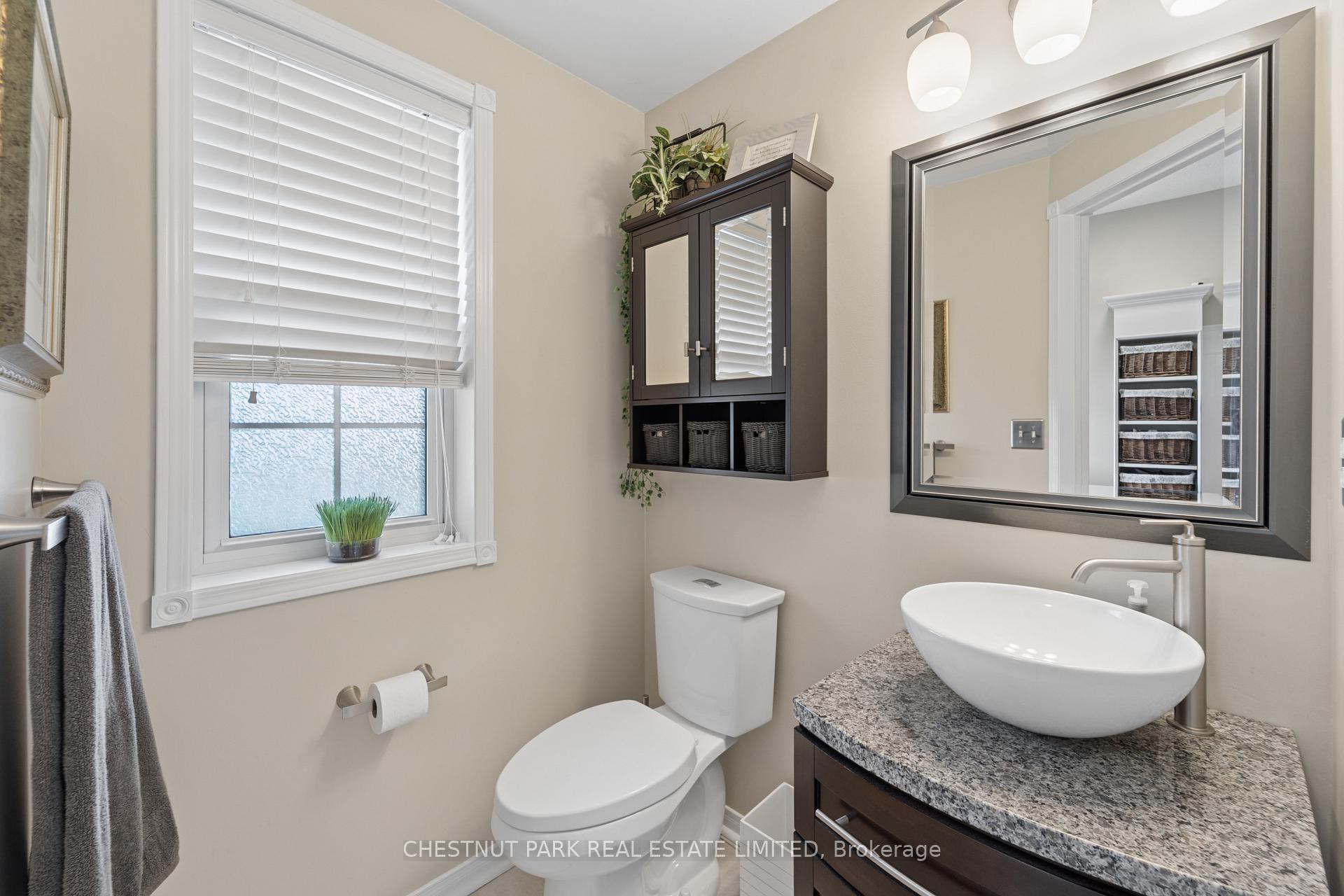 Photo 17 of 52 Bexley Crescent, Whitby, Brooklin — HOMEH