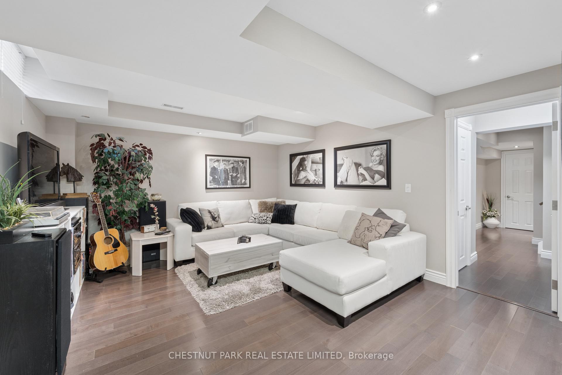 Photo 29 of 52 Bexley Crescent, Whitby, Brooklin — HOMEH