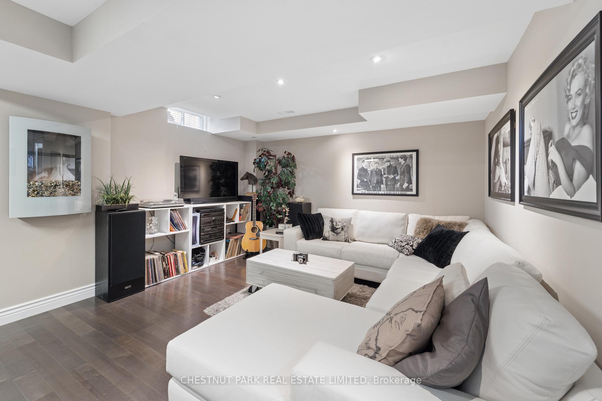 Photo 30 of 52 Bexley Crescent, Whitby, Brooklin — HOMEH
