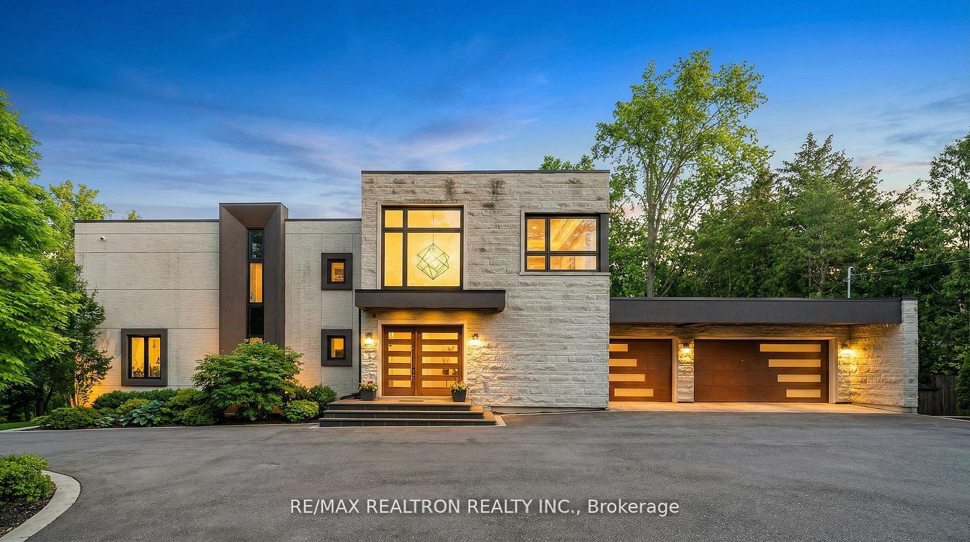 Photo 7 of 7 Albion Close, Markham, Thornhill — HOMEH