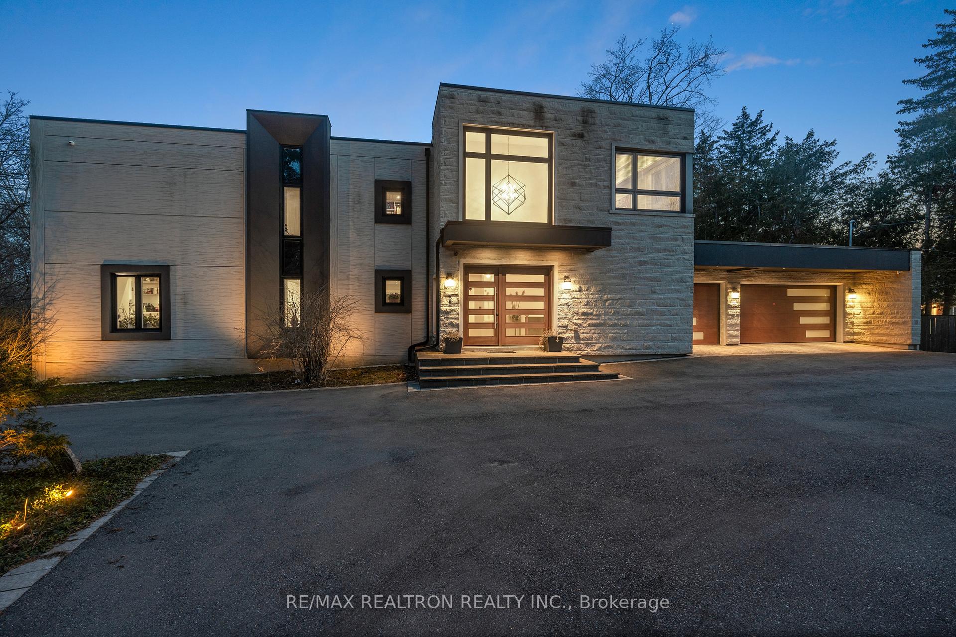 Photo 9 of 7 Albion Close, Markham, Thornhill — HOMEH