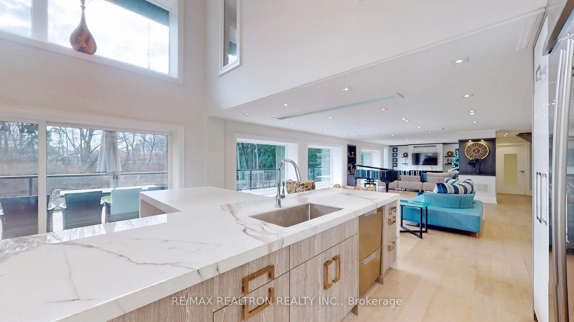 Photo 36 of 7 Albion Close, Markham, Thornhill — HOMEH