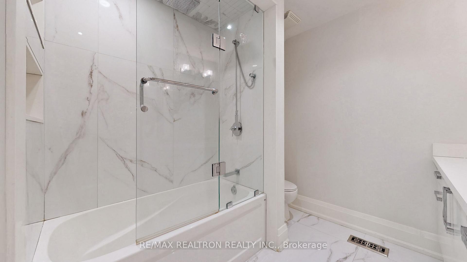 Photo 43 of 7 Albion Close, Markham, Thornhill — HOMEH
