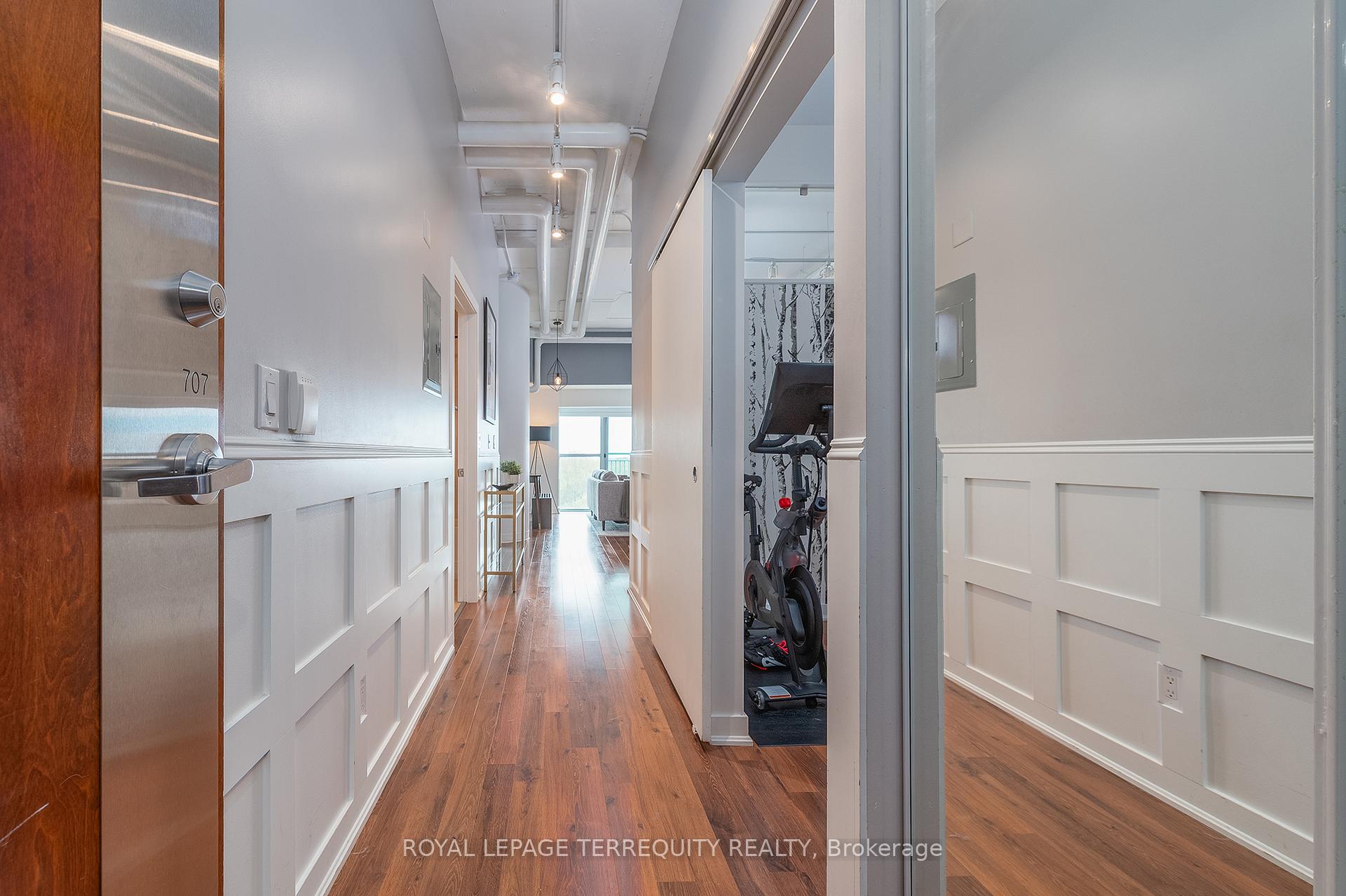 Photo 5 of Unit 707, 2 Fieldway Road, Etobicoke, Islington-City Centre West — HOMEH
