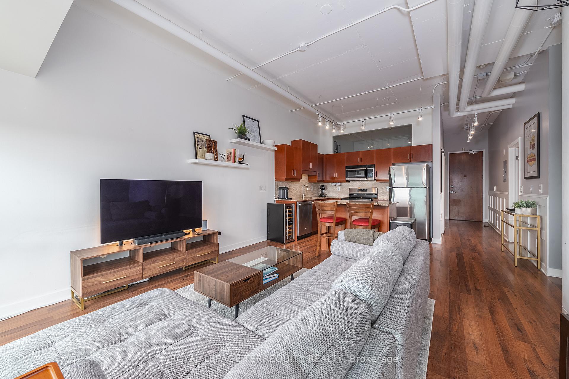 Photo 13 of Unit 707, 2 Fieldway Road, Etobicoke, Islington-City Centre West — HOMEH