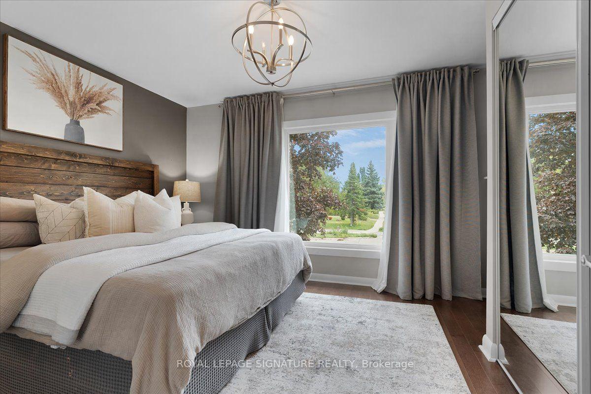 Photo 12 of 1 Westcroft Drive, Scarborough, West Hill — HOMEH