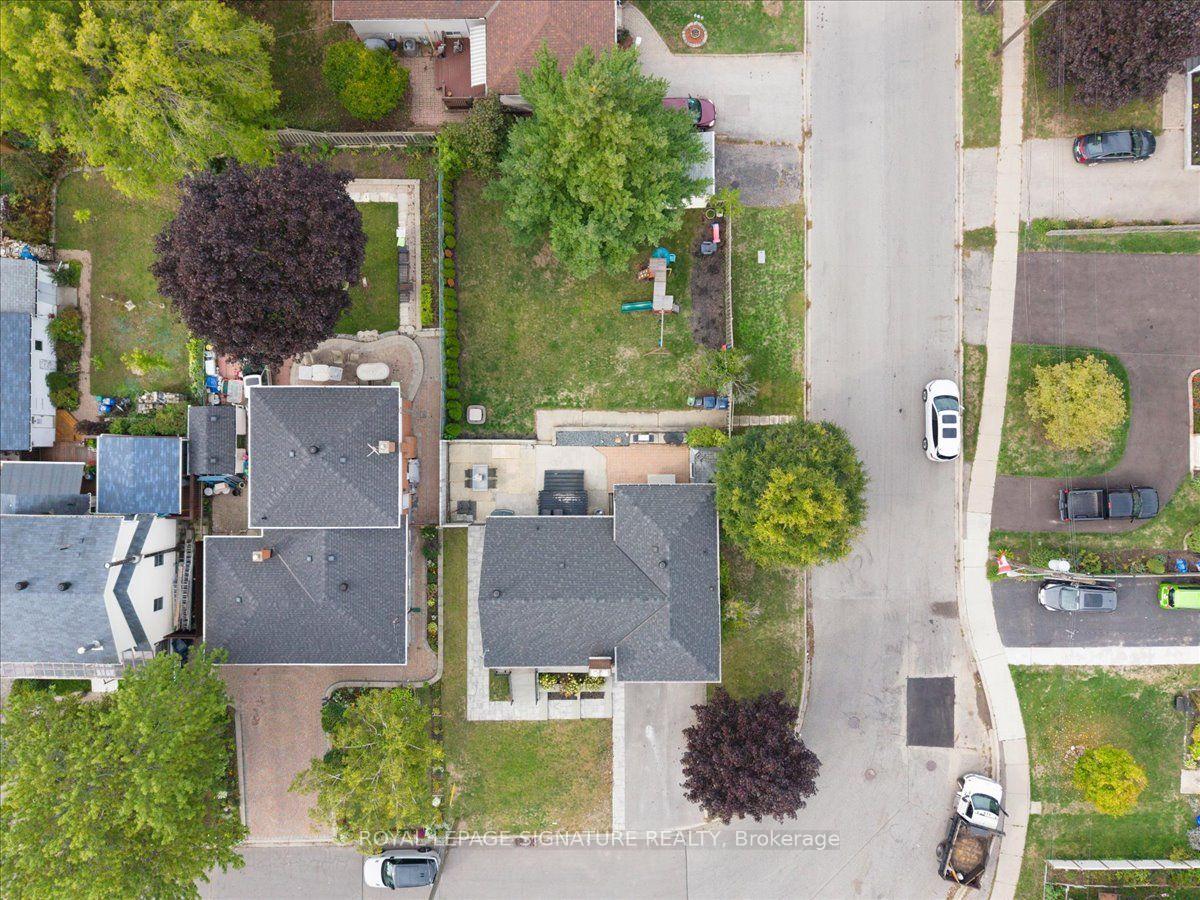 Photo 31 of 1 Westcroft Drive, Scarborough, West Hill — HOMEH