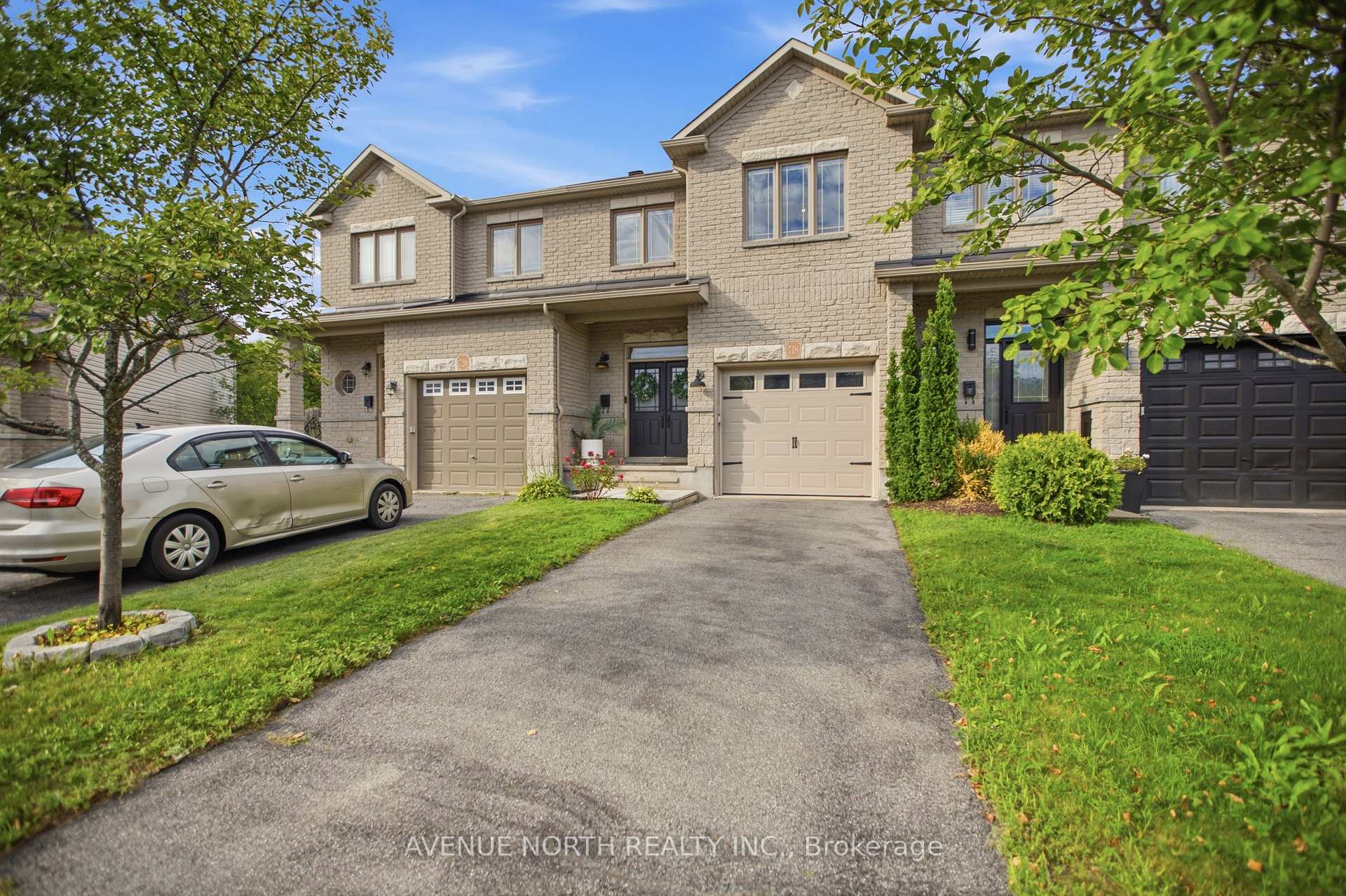 Photo 2 of 718 Percifor Way, Ottawa, Mer Bleue/Bradley Estates/Anderson Park — HOMEH