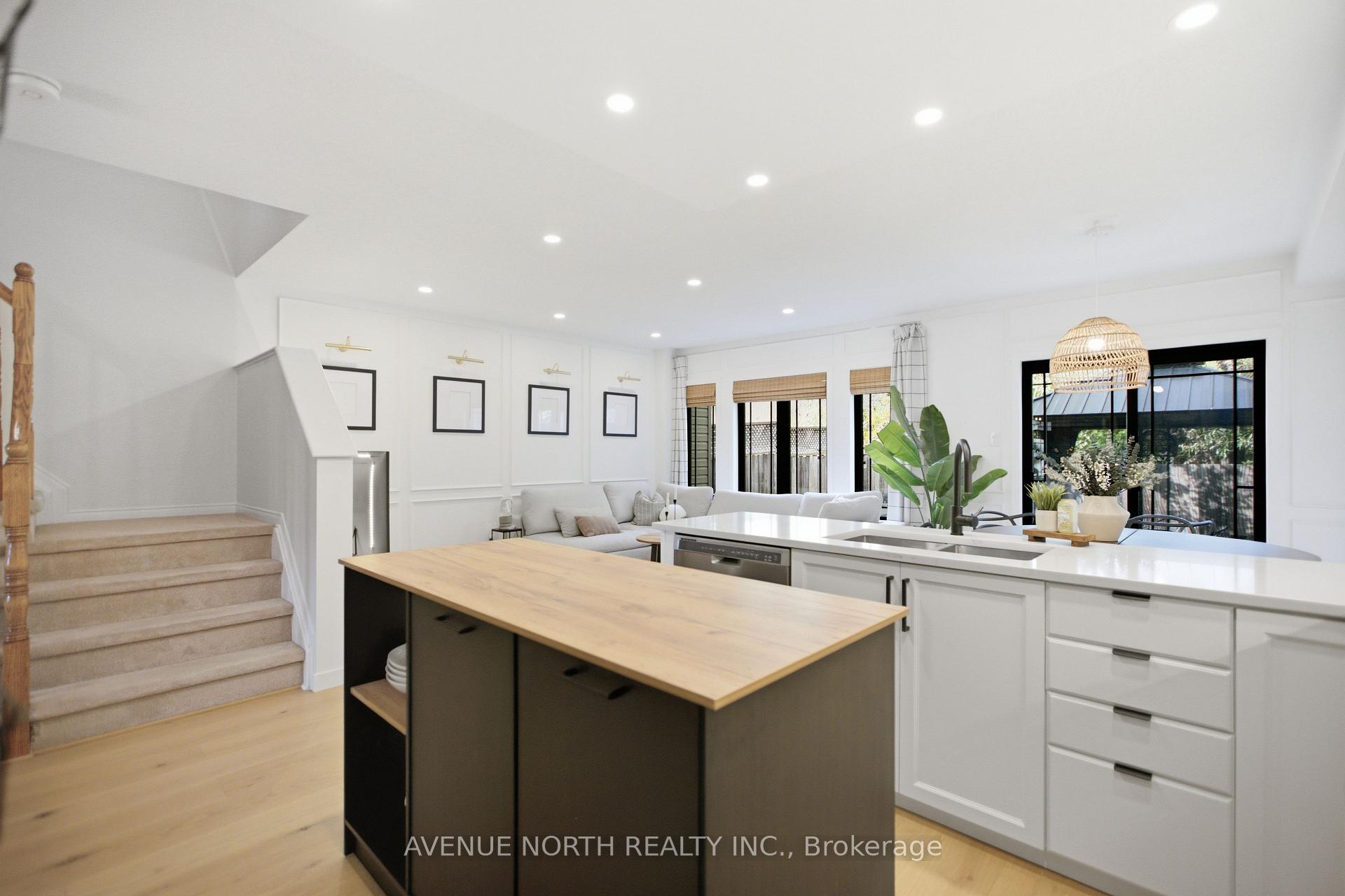 Photo 13 of 718 Percifor Way, Ottawa, Mer Bleue/Bradley Estates/Anderson Park — HOMEH