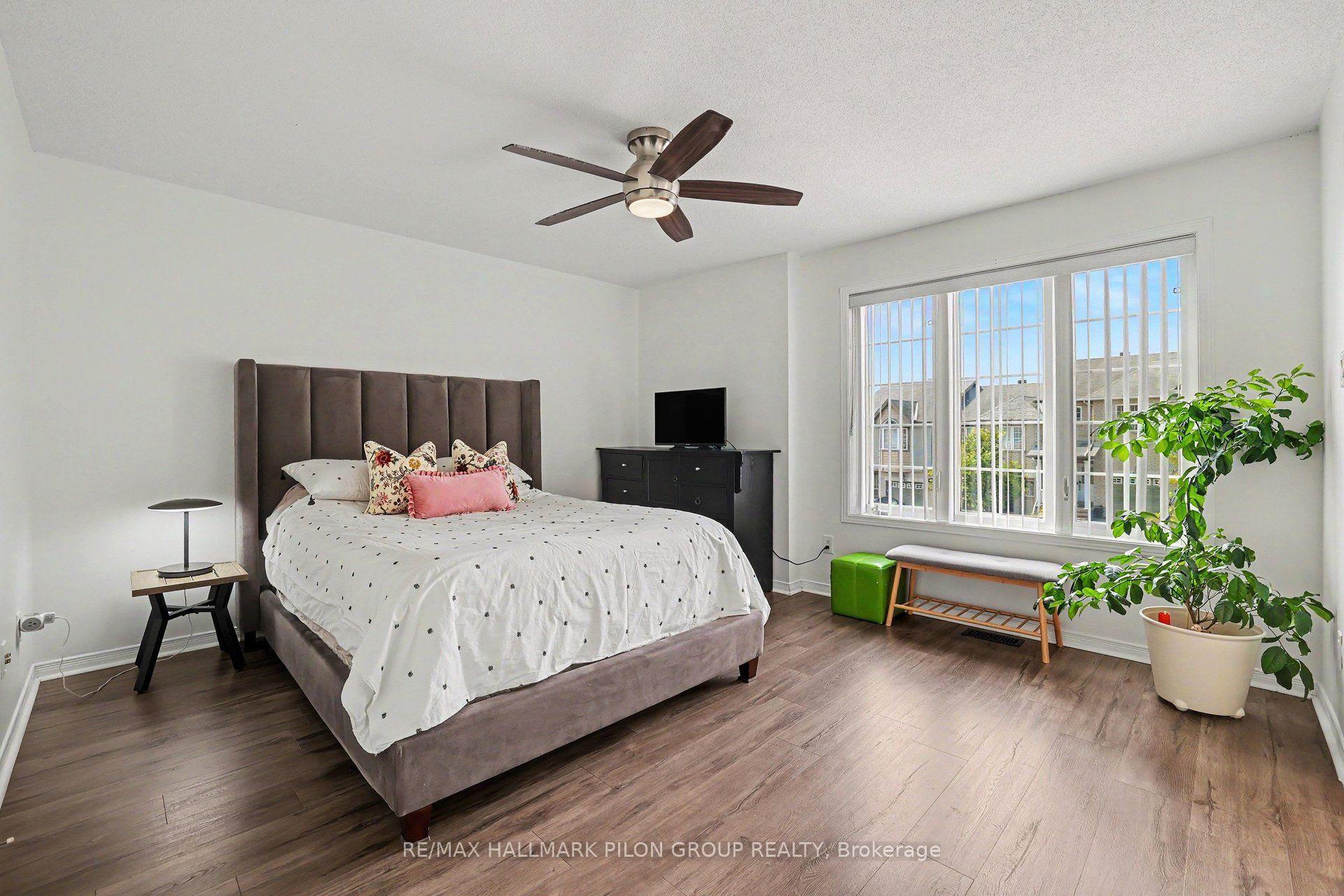 Photo 13 of 244 Rolling Meadow Crescent, Ottawa, Mer Bleue/Bradley Estates/Anderson Park — HOMEH