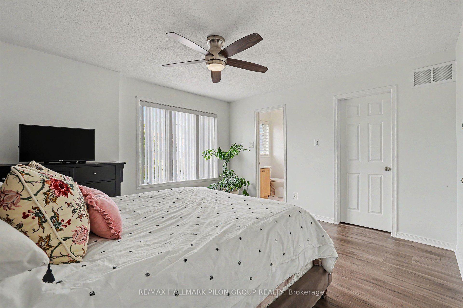 Photo 14 of 244 Rolling Meadow Crescent, Ottawa, Mer Bleue/Bradley Estates/Anderson Park — HOMEH
