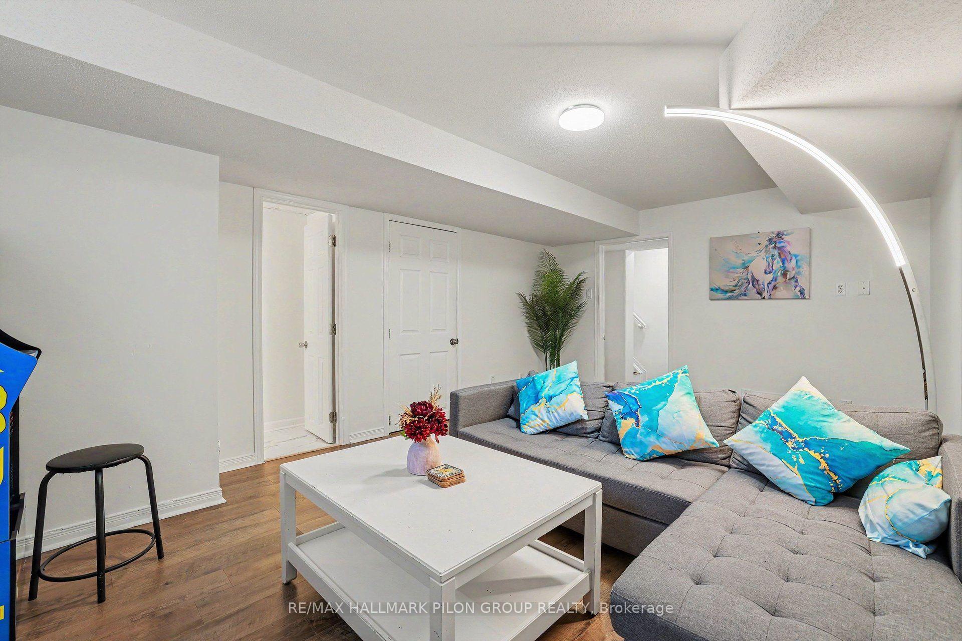 Photo 20 of 244 Rolling Meadow Crescent, Ottawa, Mer Bleue/Bradley Estates/Anderson Park — HOMEH