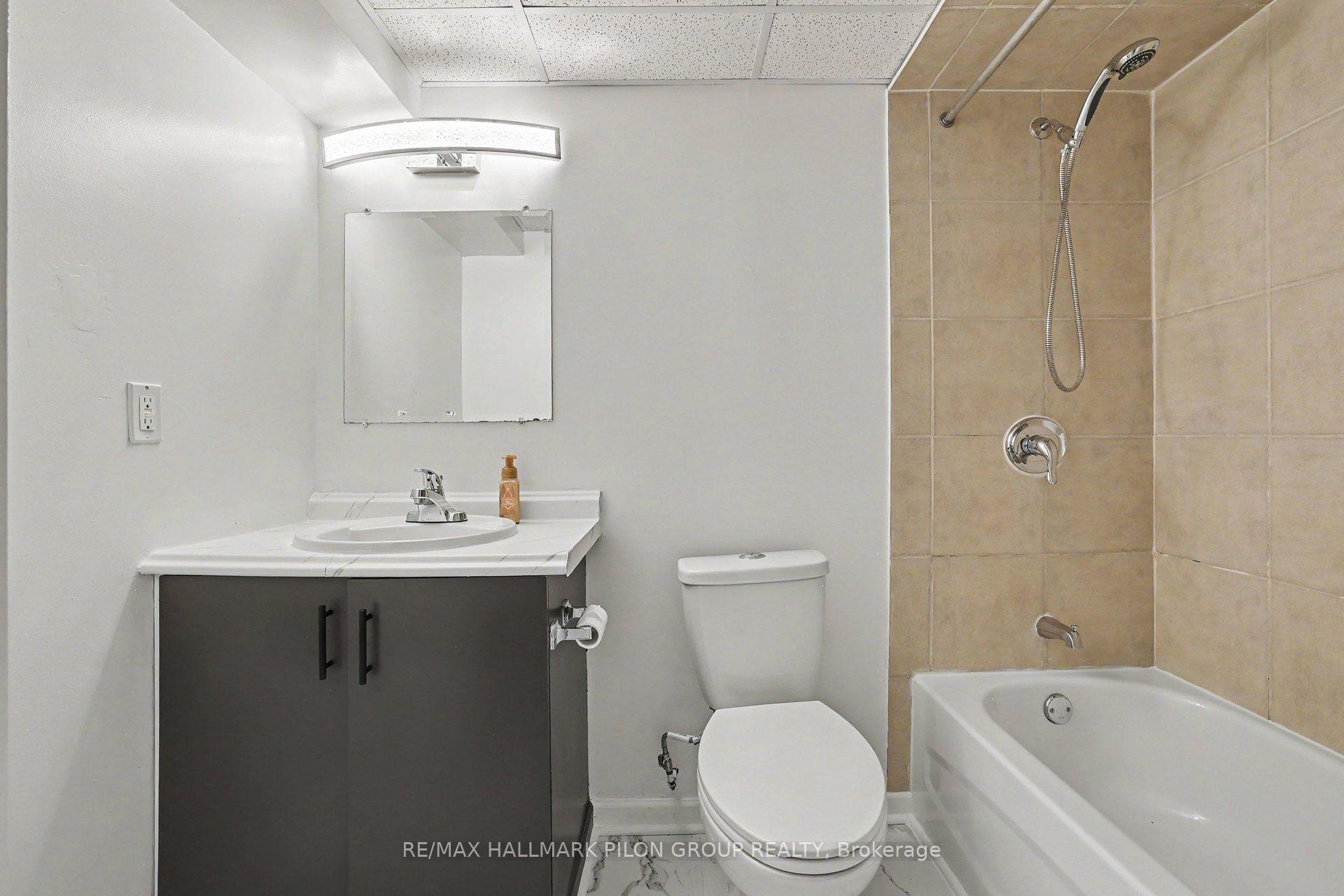 Photo 22 of 244 Rolling Meadow Crescent, Ottawa, Mer Bleue/Bradley Estates/Anderson Park — HOMEH